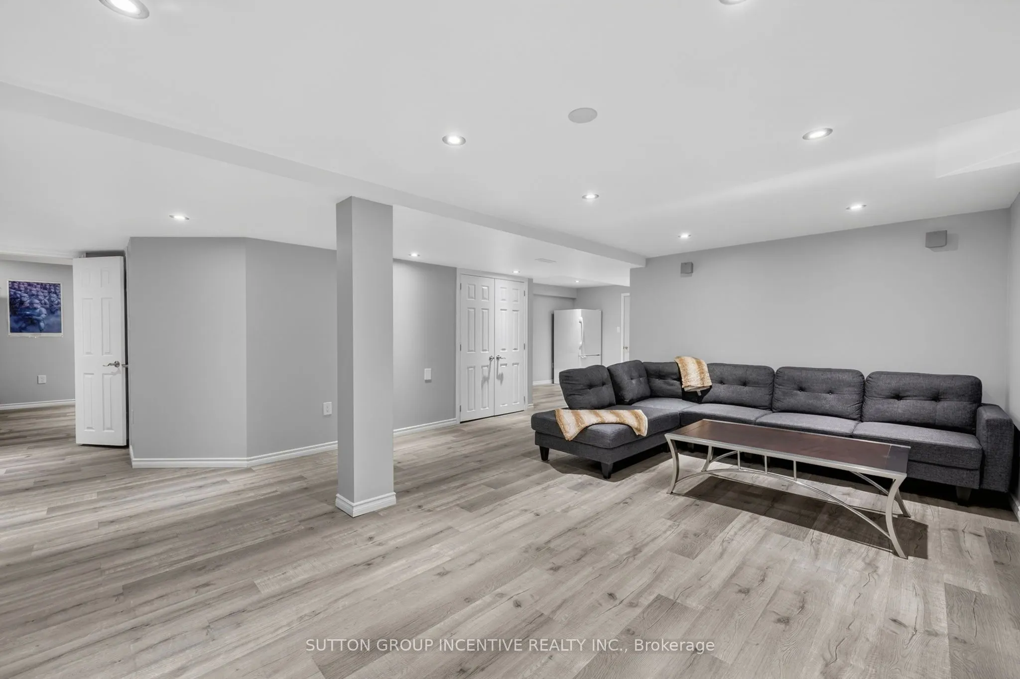 4 Chantal Street