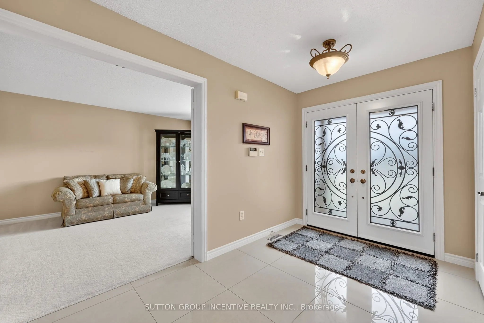 4 Chantal Street