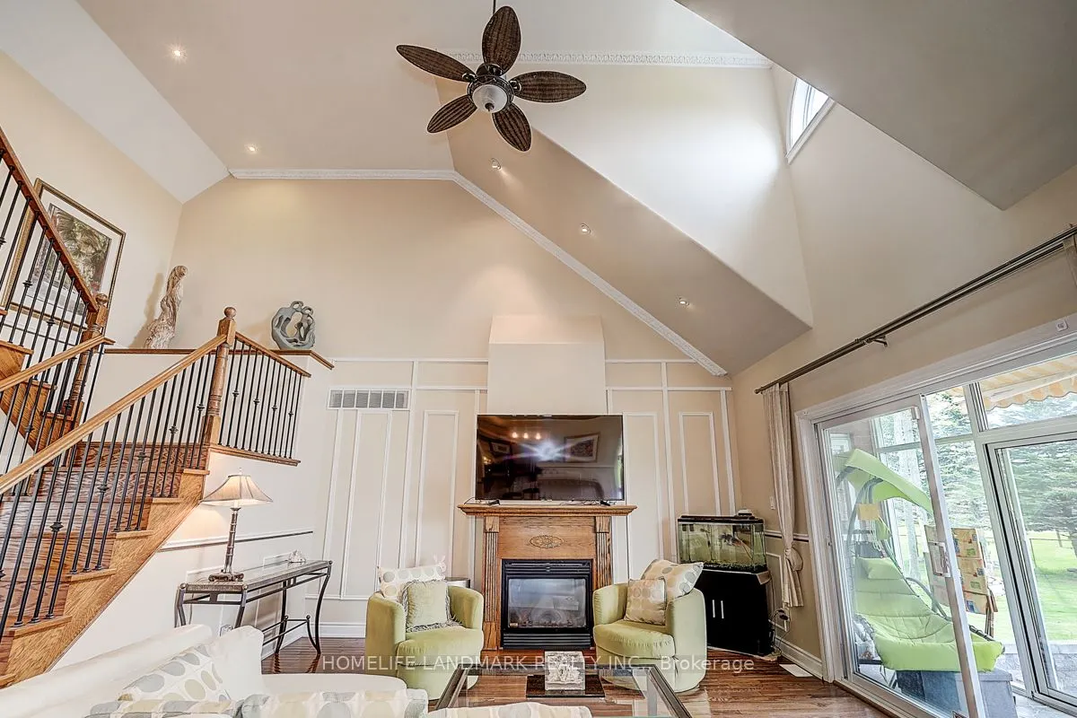 49 Red Oak Crescent