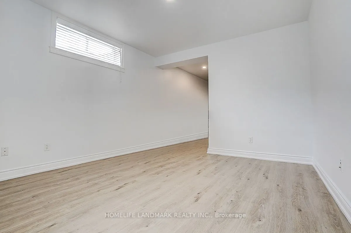49 Red Oak Crescent