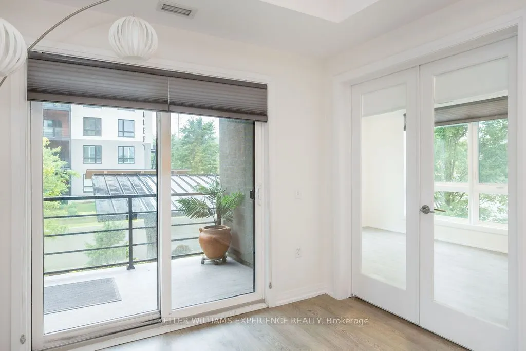 300 Essa Road E #201