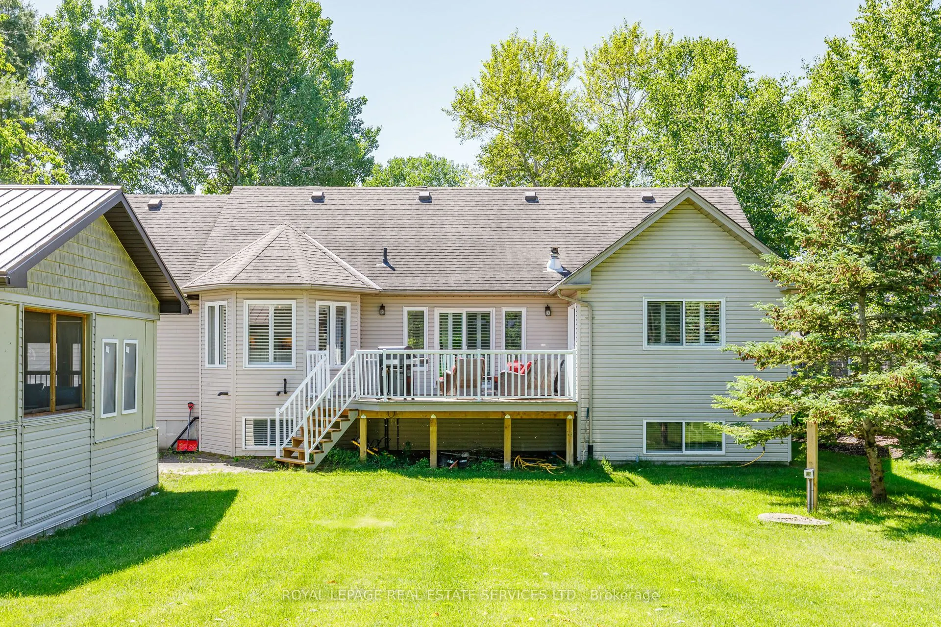 2 Alexandra Lane