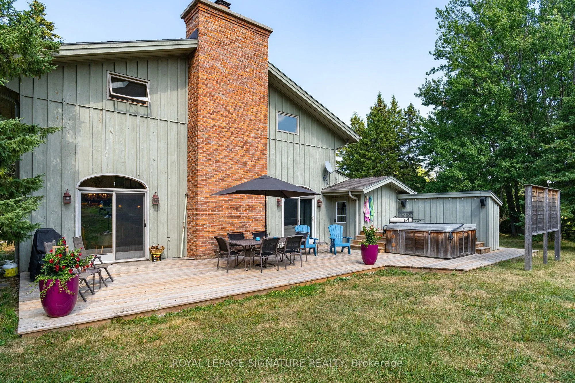 22 Newton Way