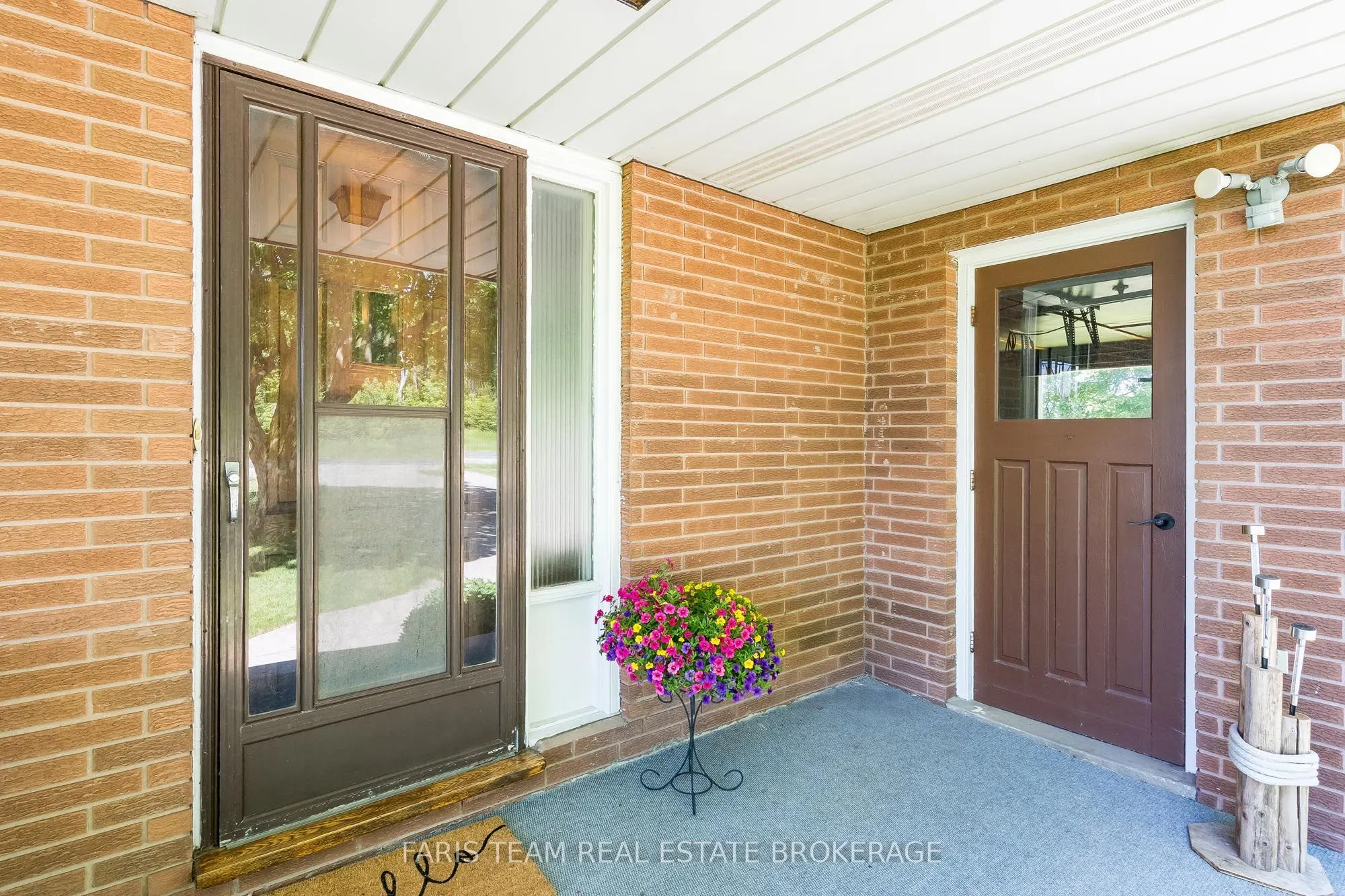 2966 George Johnston Road