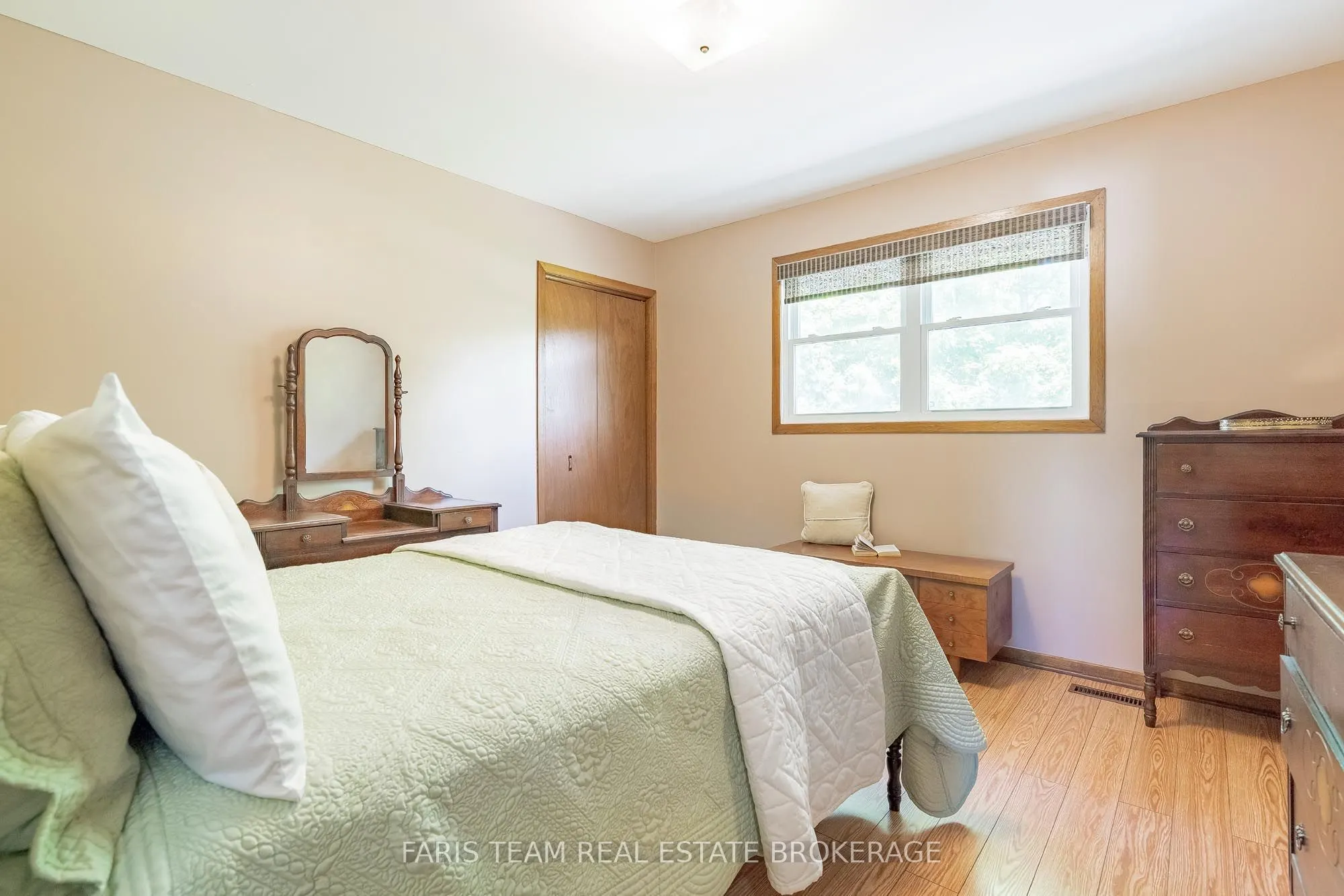 2966 George Johnston Road