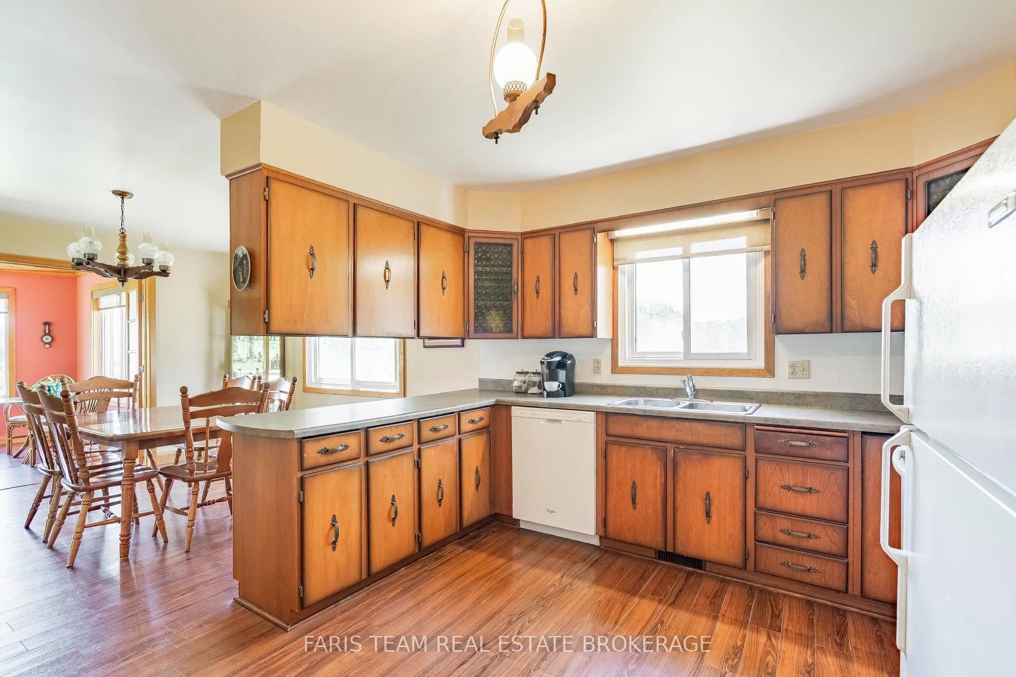 2966 George Johnston Road