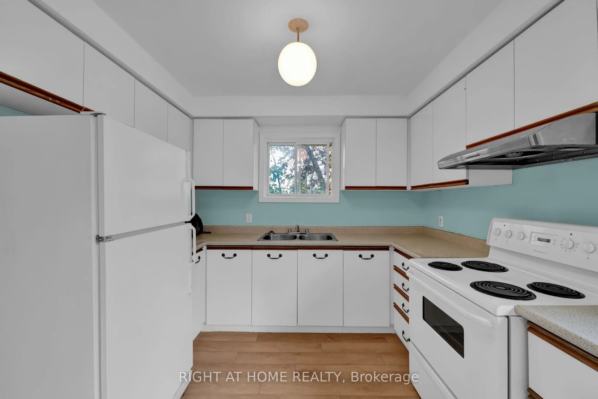 138 45th Street N