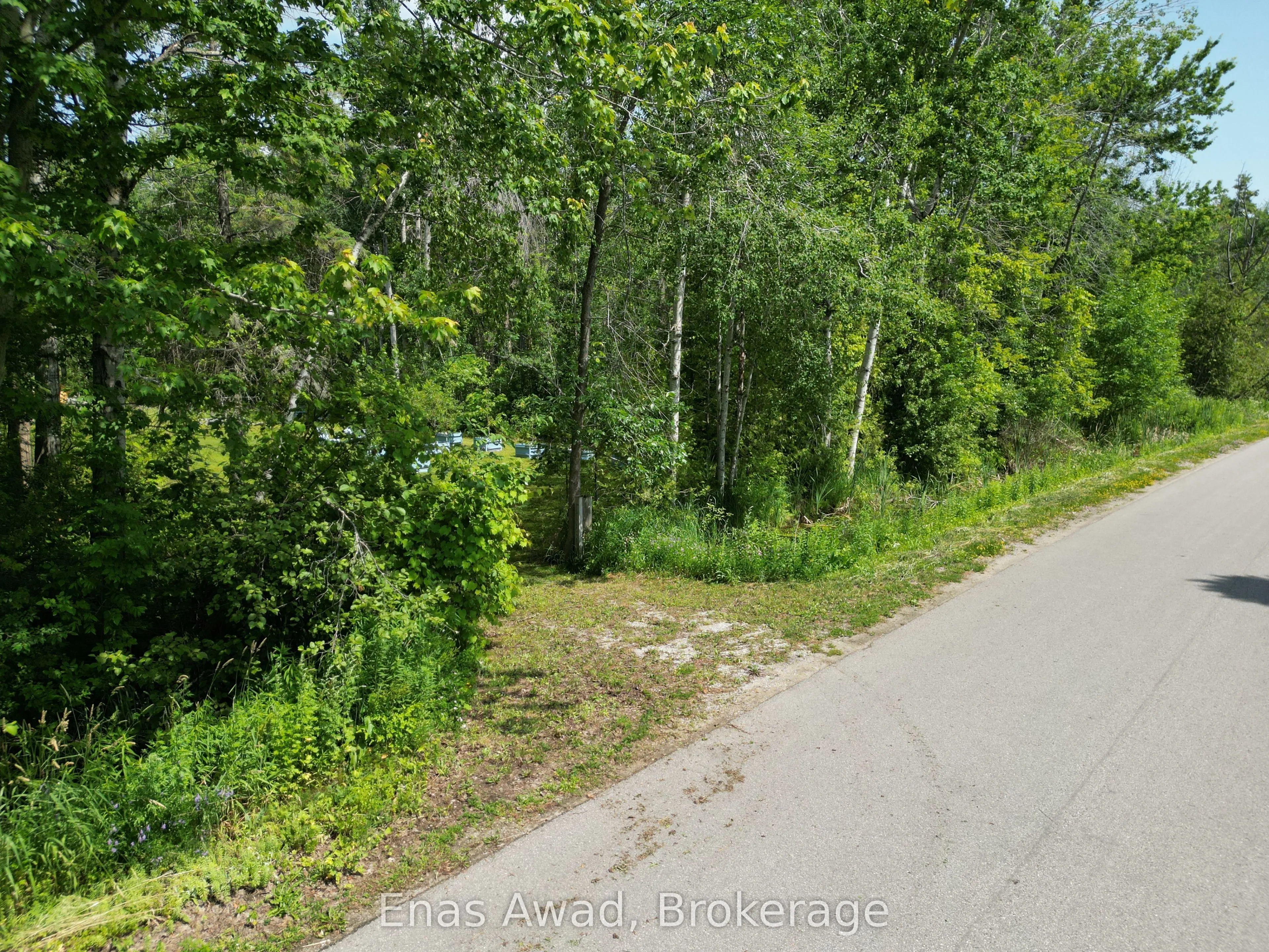 1466 Cunningham Crescent