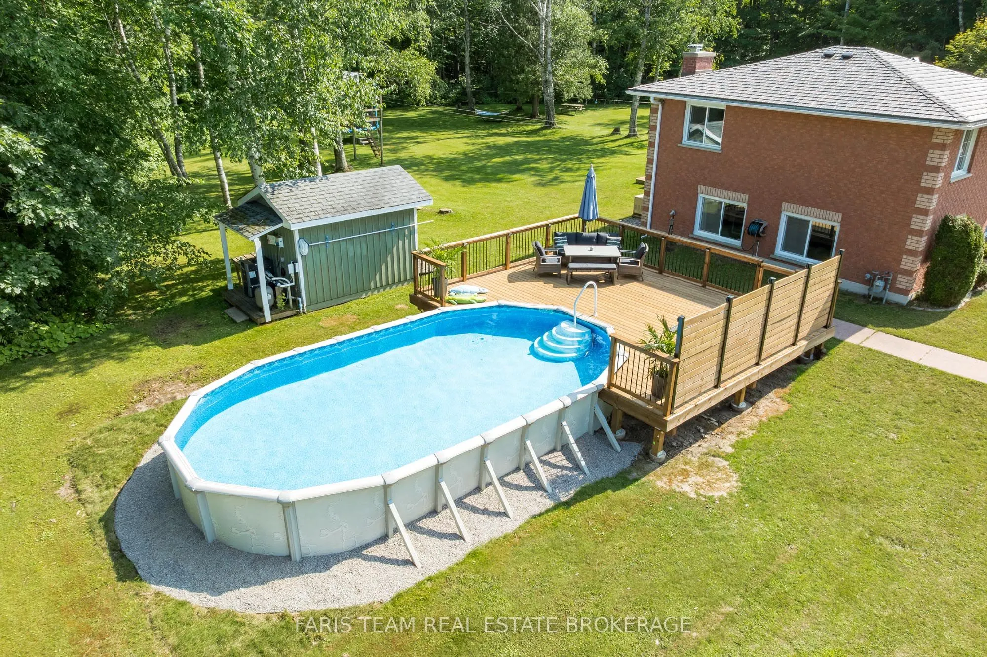 1765 Flos Road 4 W