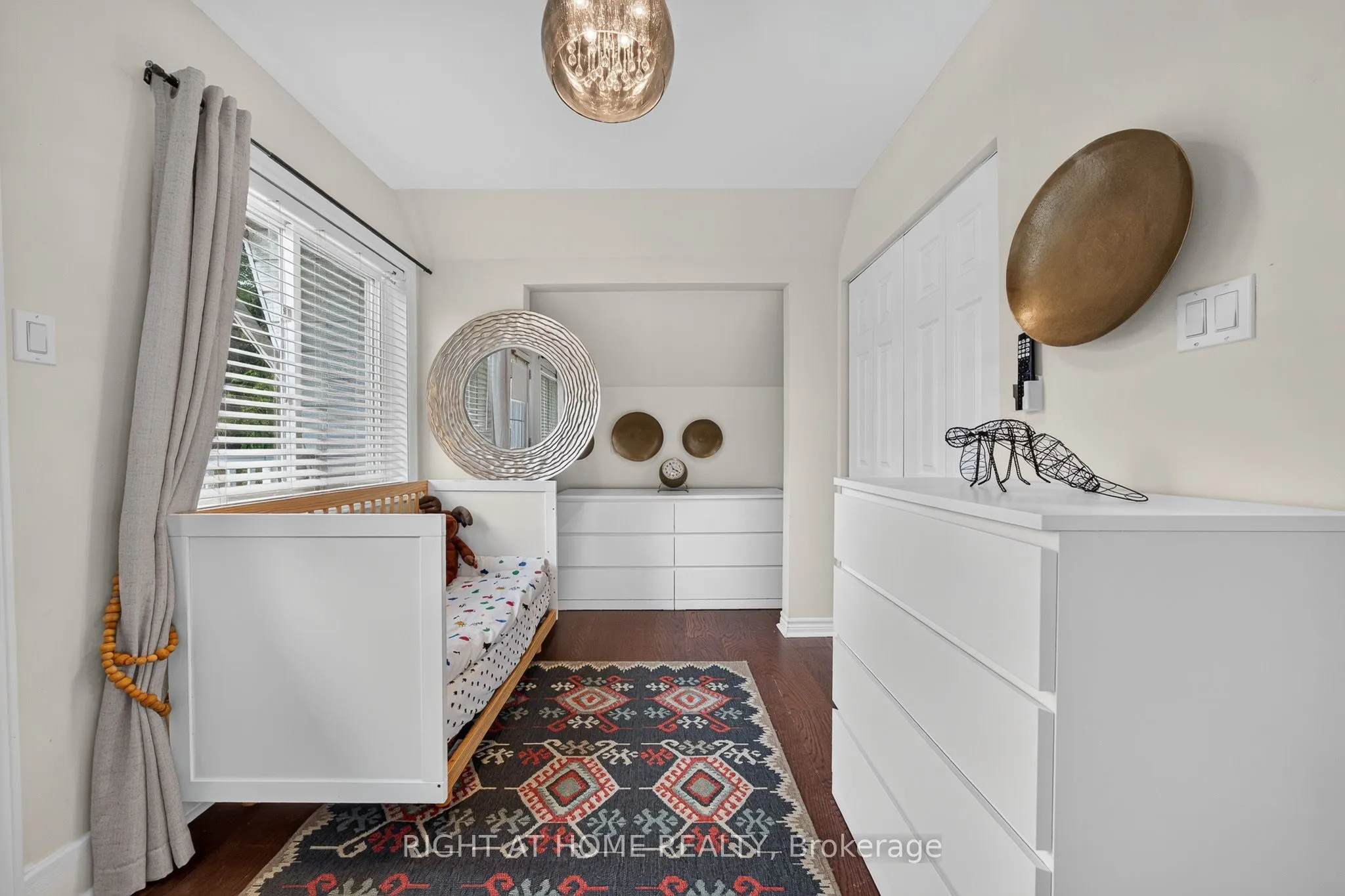 3583 Riverdale Drive