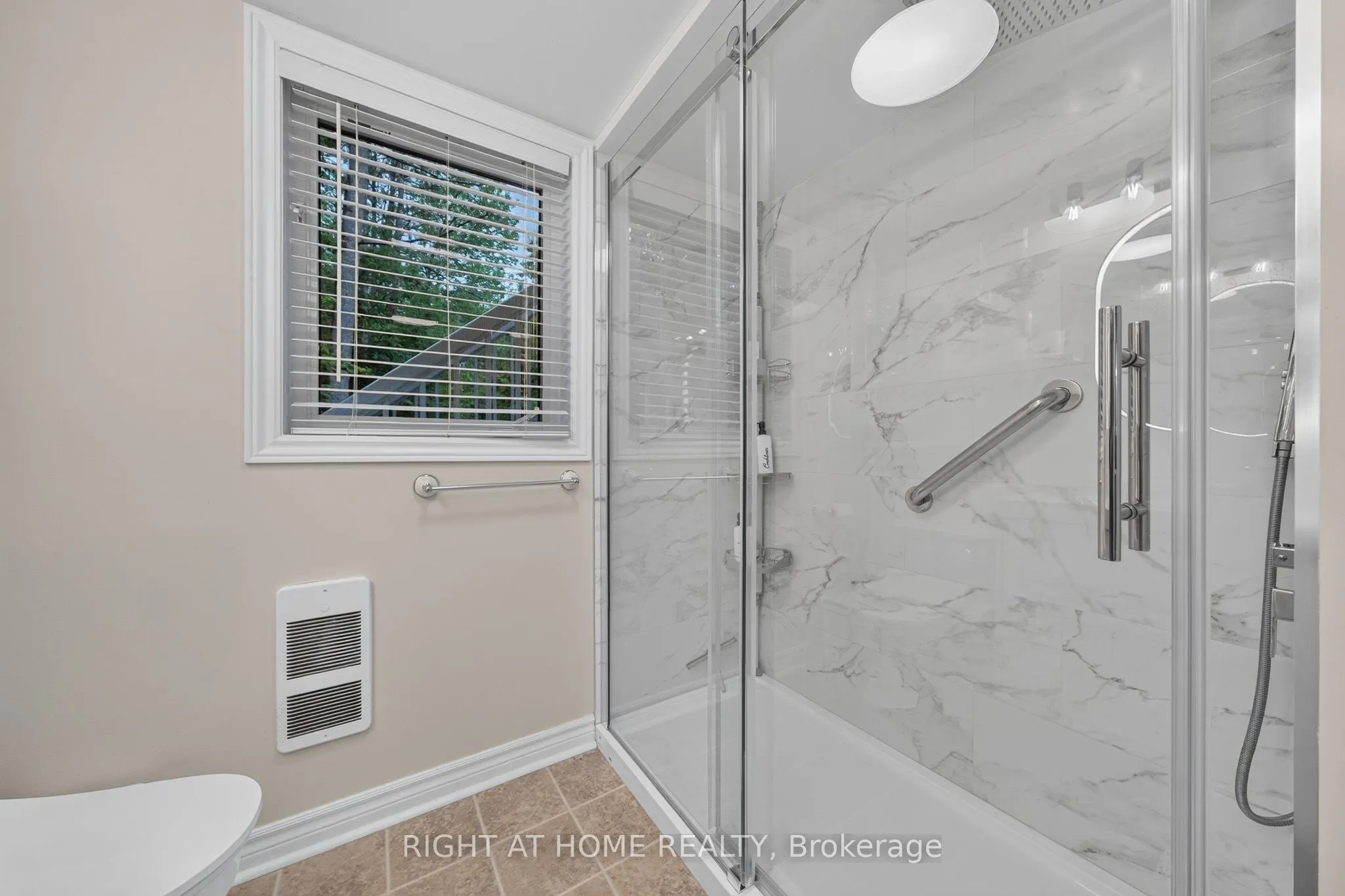3583 Riverdale Drive