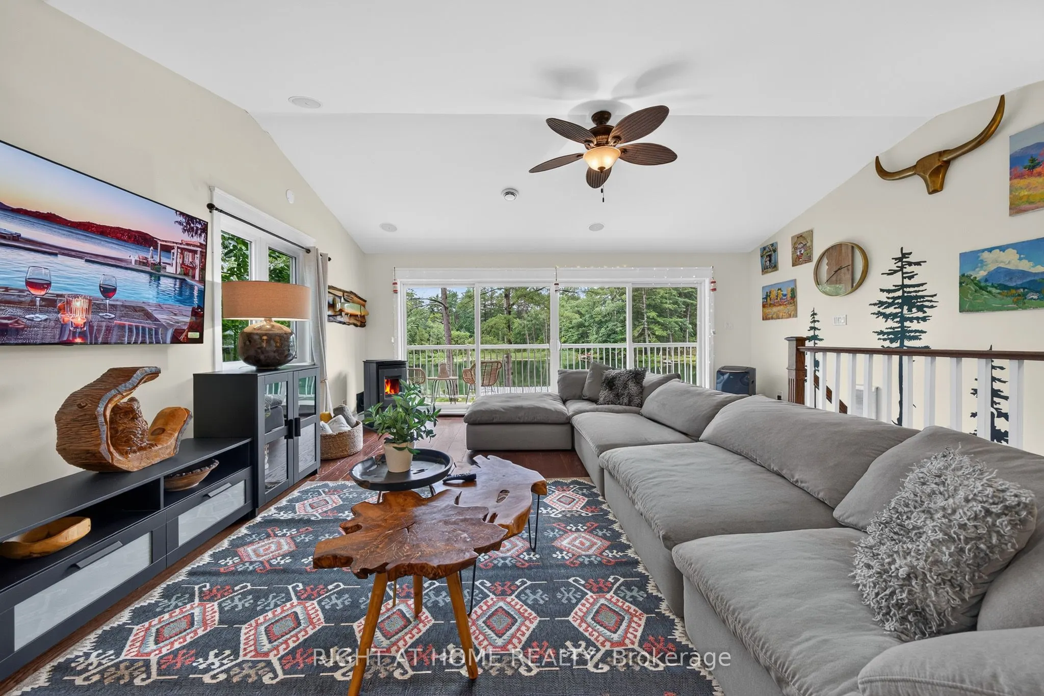 3583 Riverdale Drive