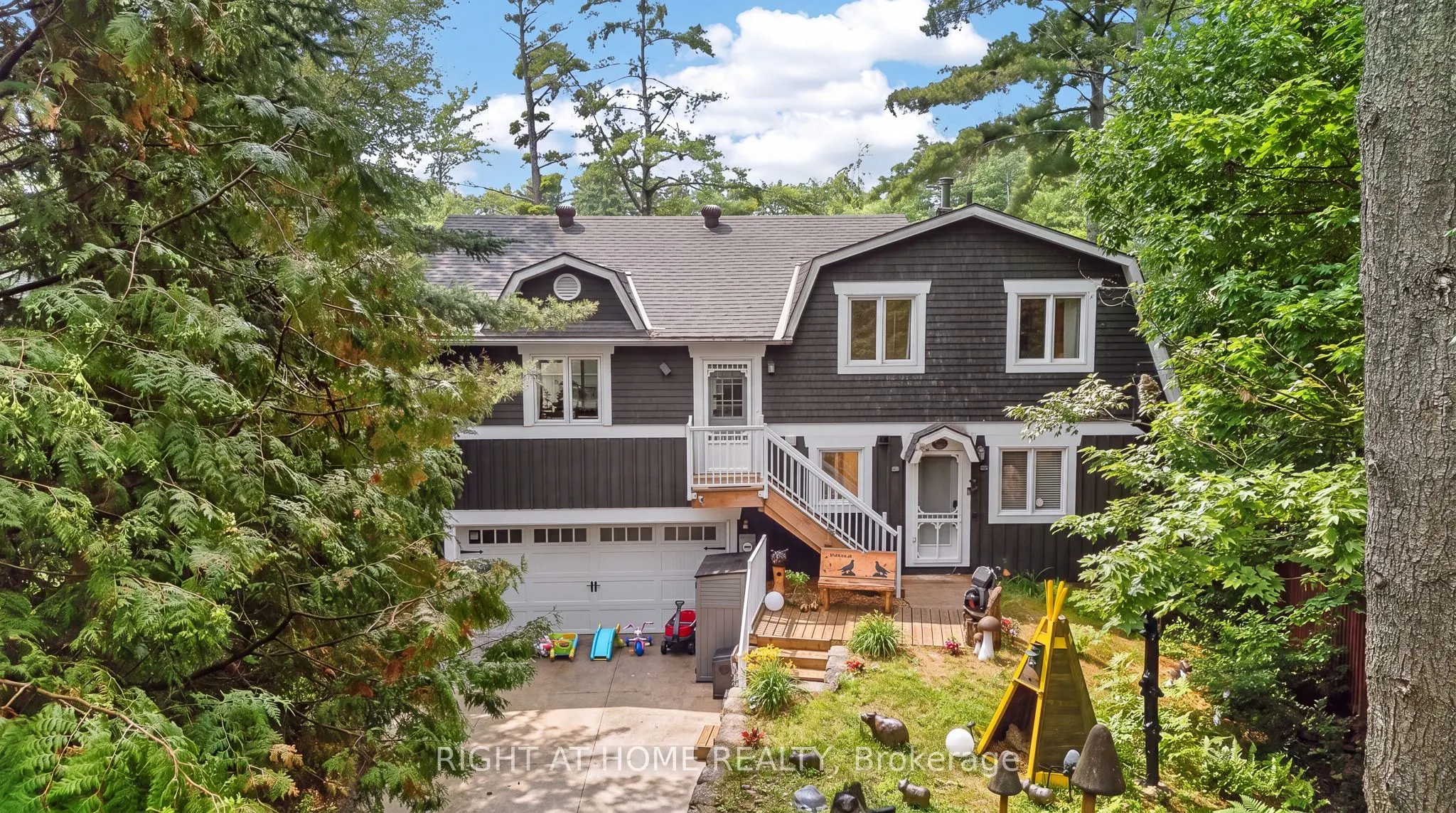3583 Riverdale Drive