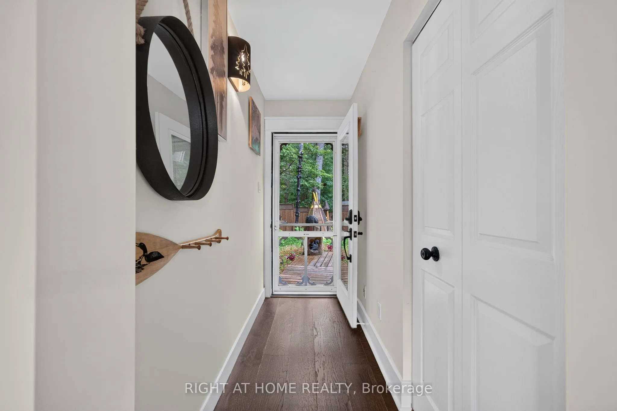 3583 Riverdale Drive