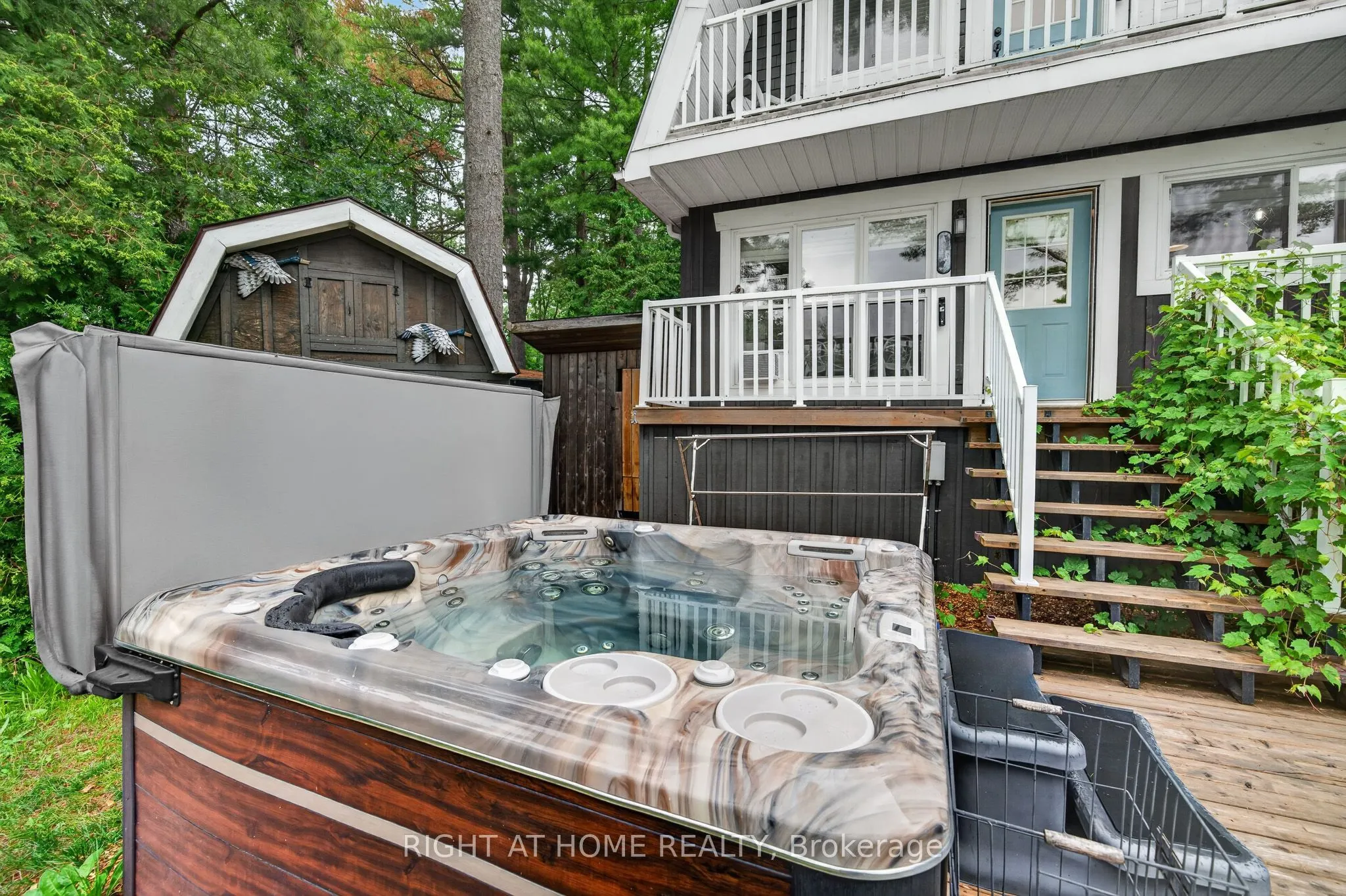 3583 Riverdale Drive