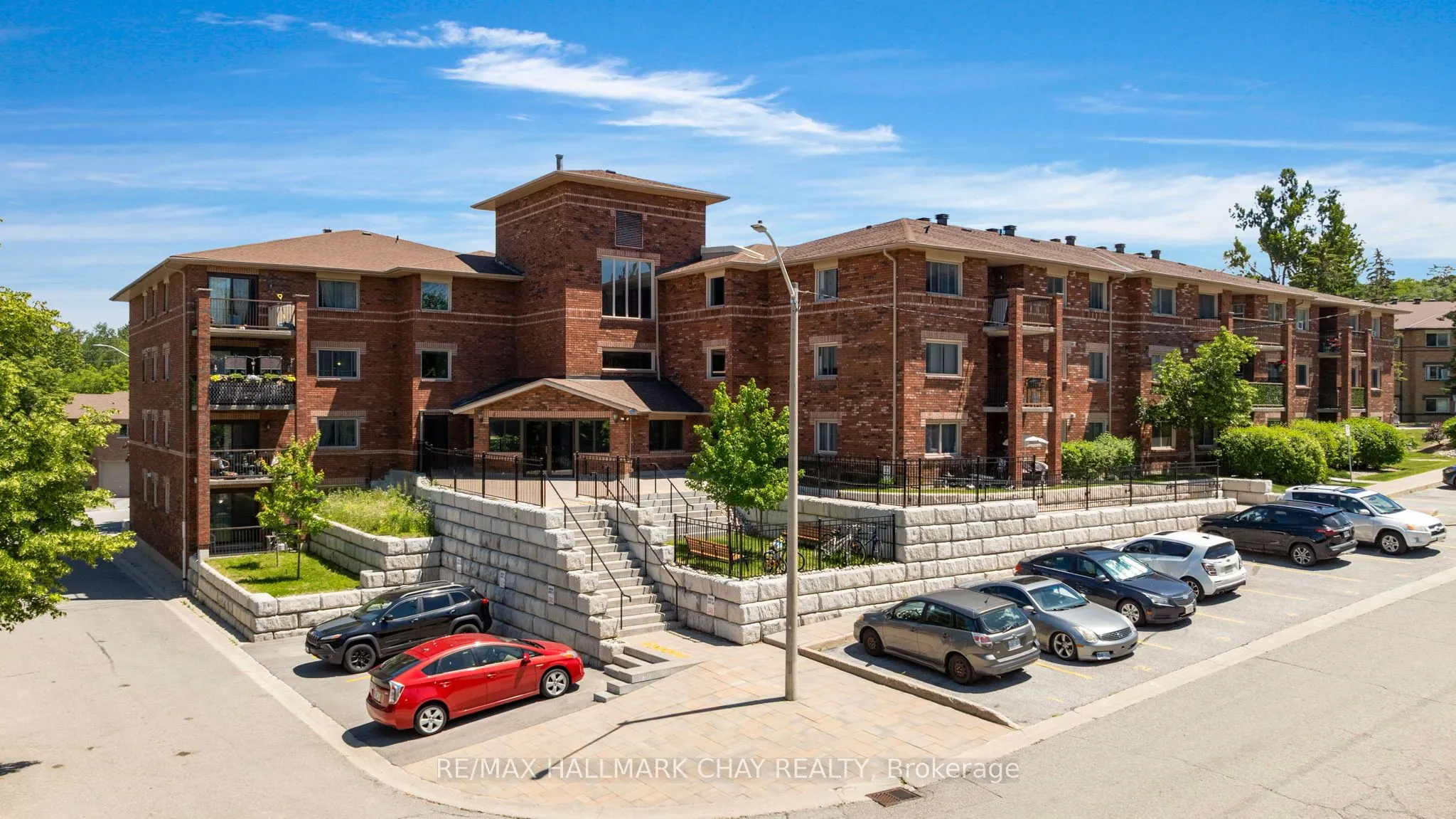 1 Quail Crescent #103