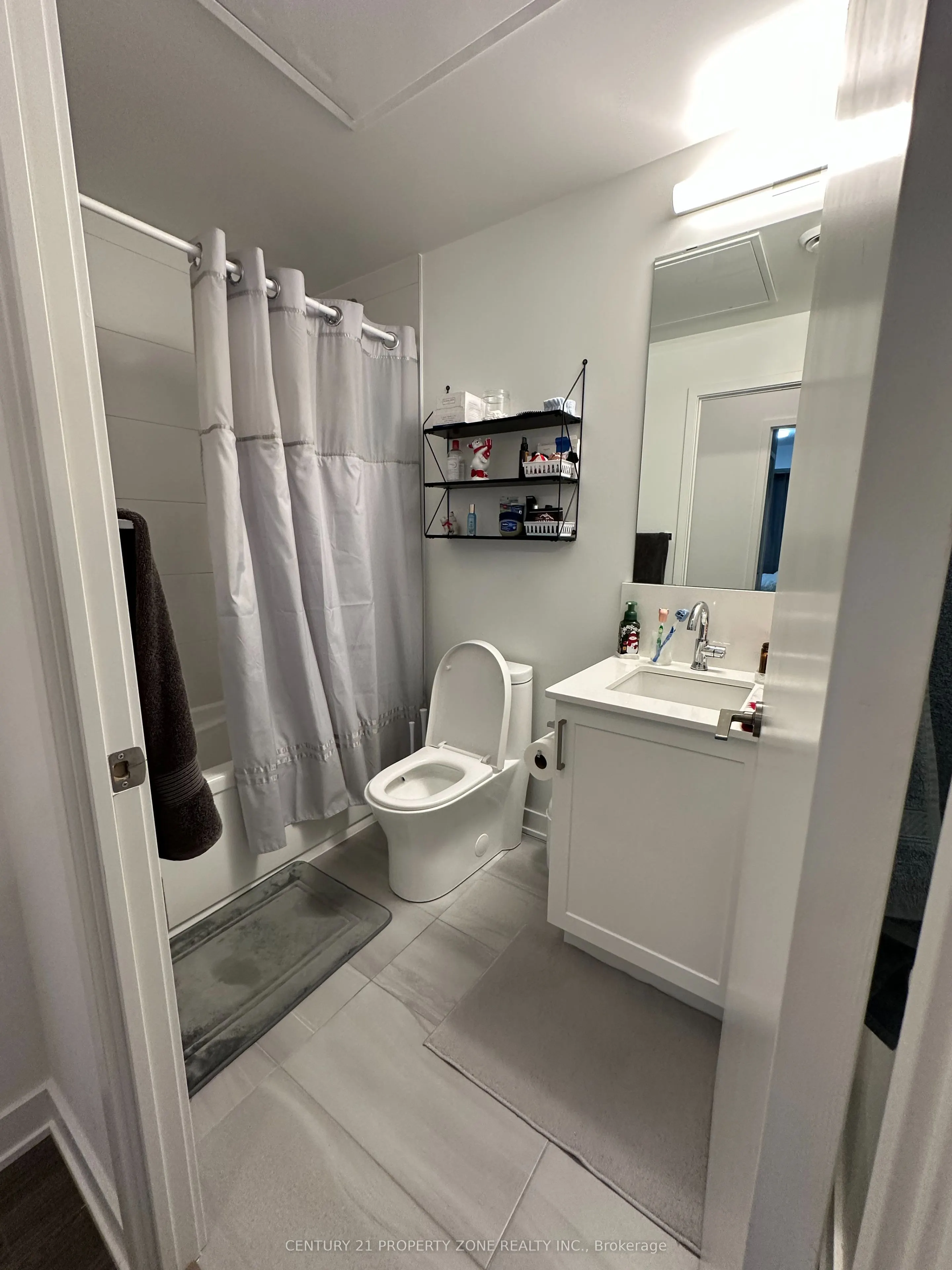 681 Yonge Street #322