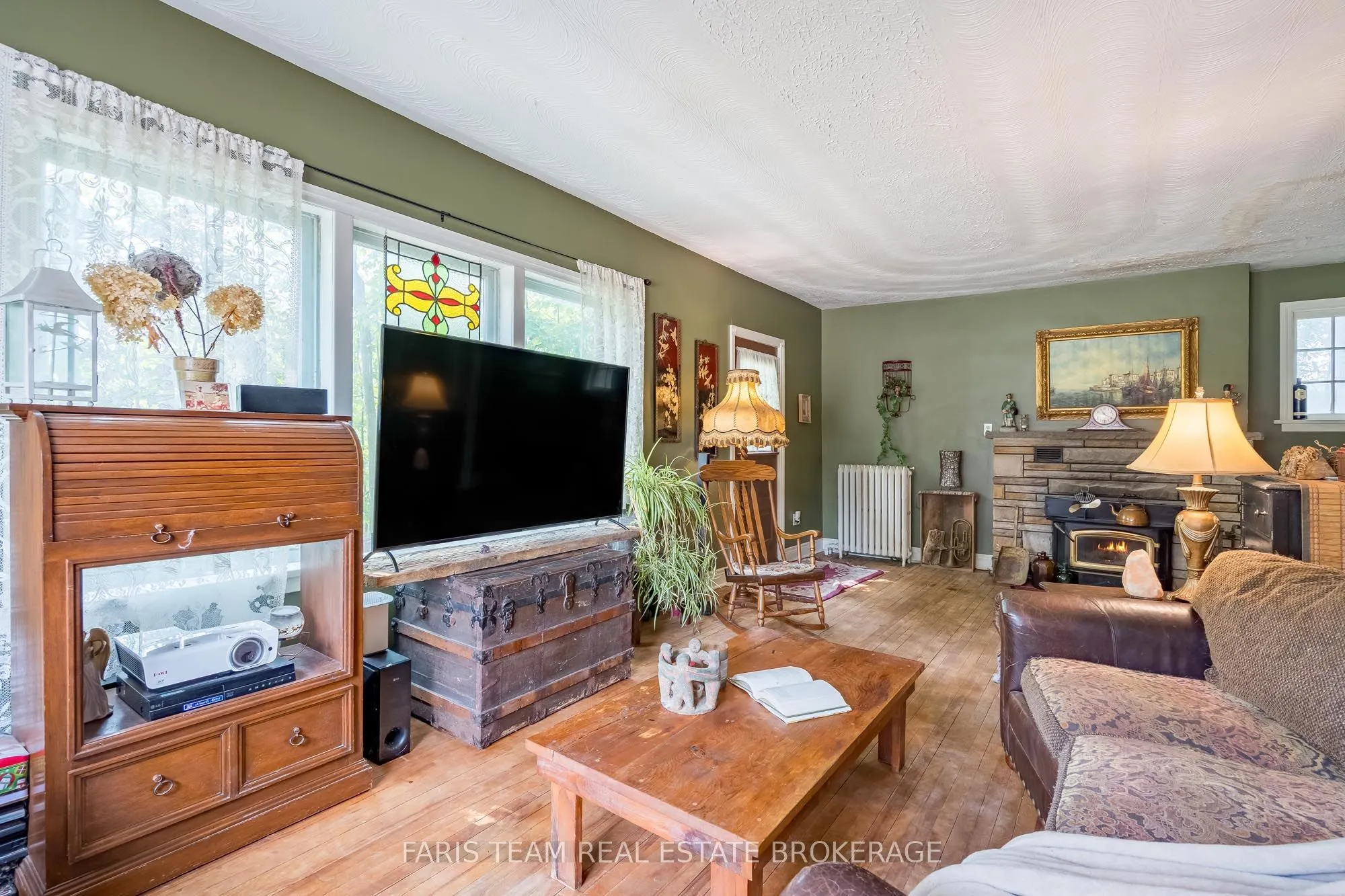 338 Gloucester Street