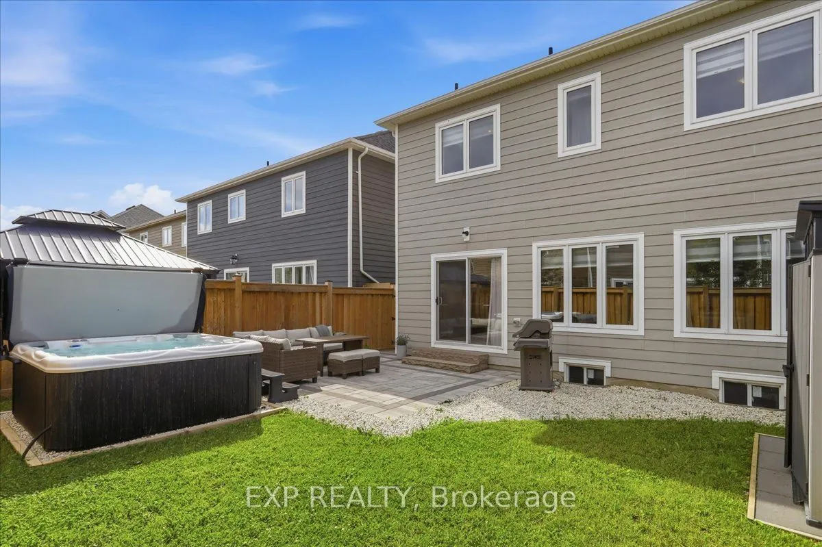 11 Catamaran Drive