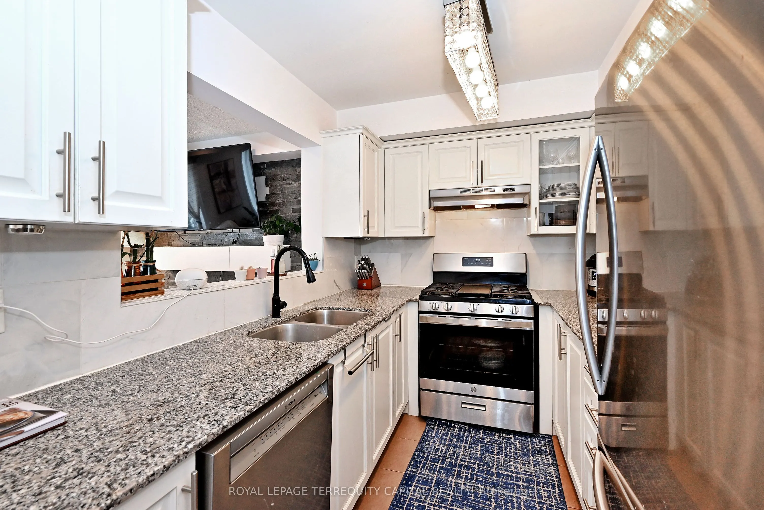 31 Madelaine Drive #6