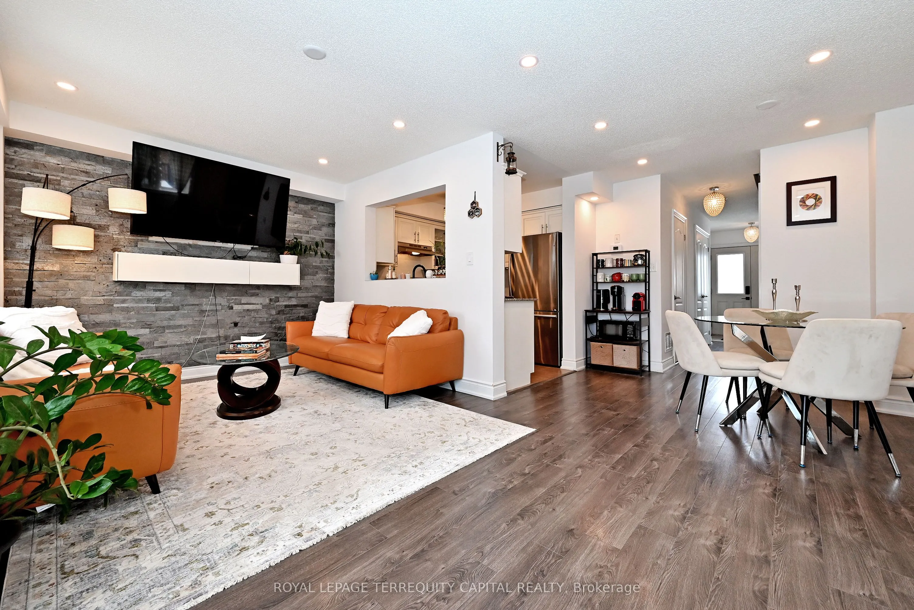 31 Madelaine Drive #6