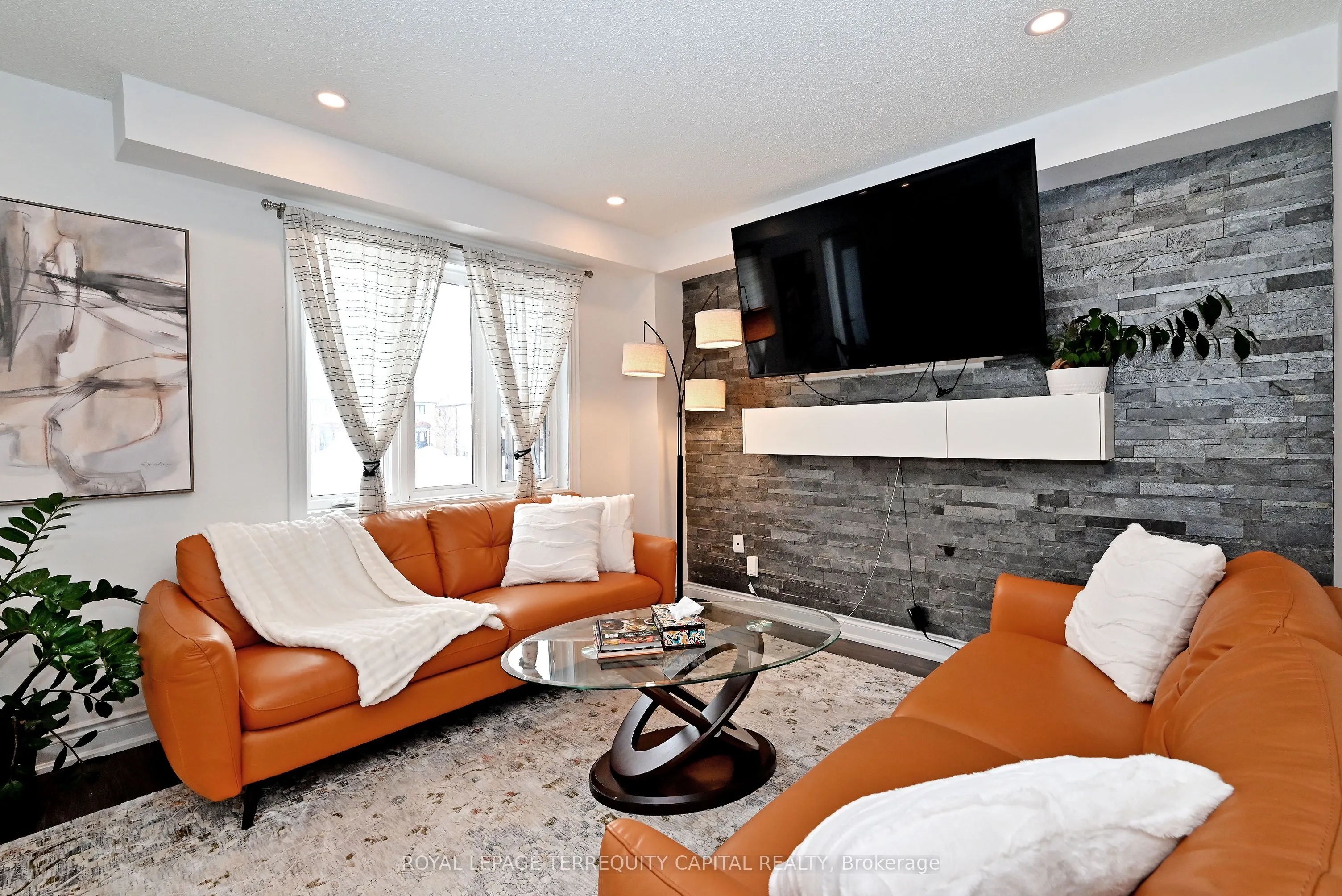 31 Madelaine Drive #6