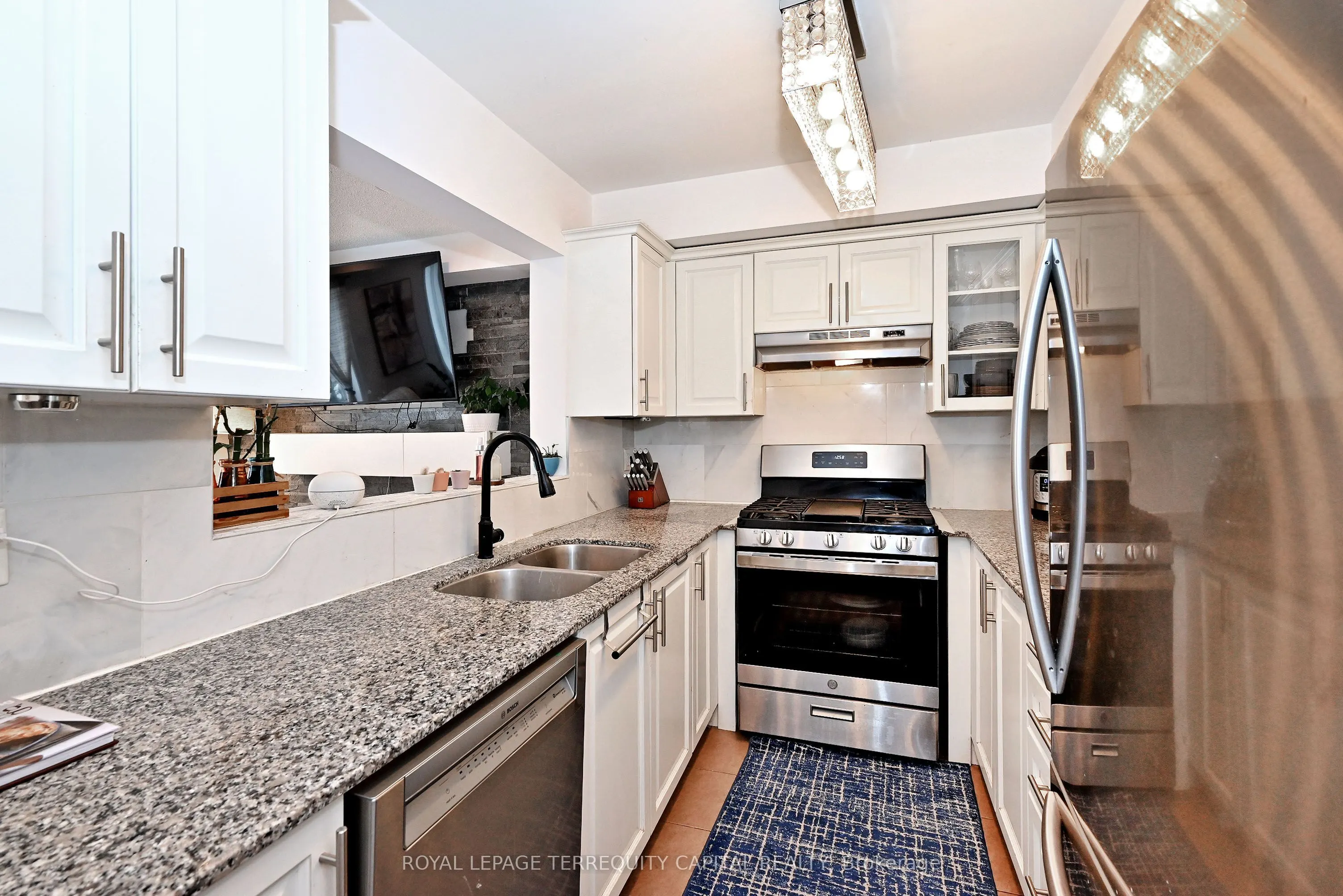 31 Madelaine Drive #6