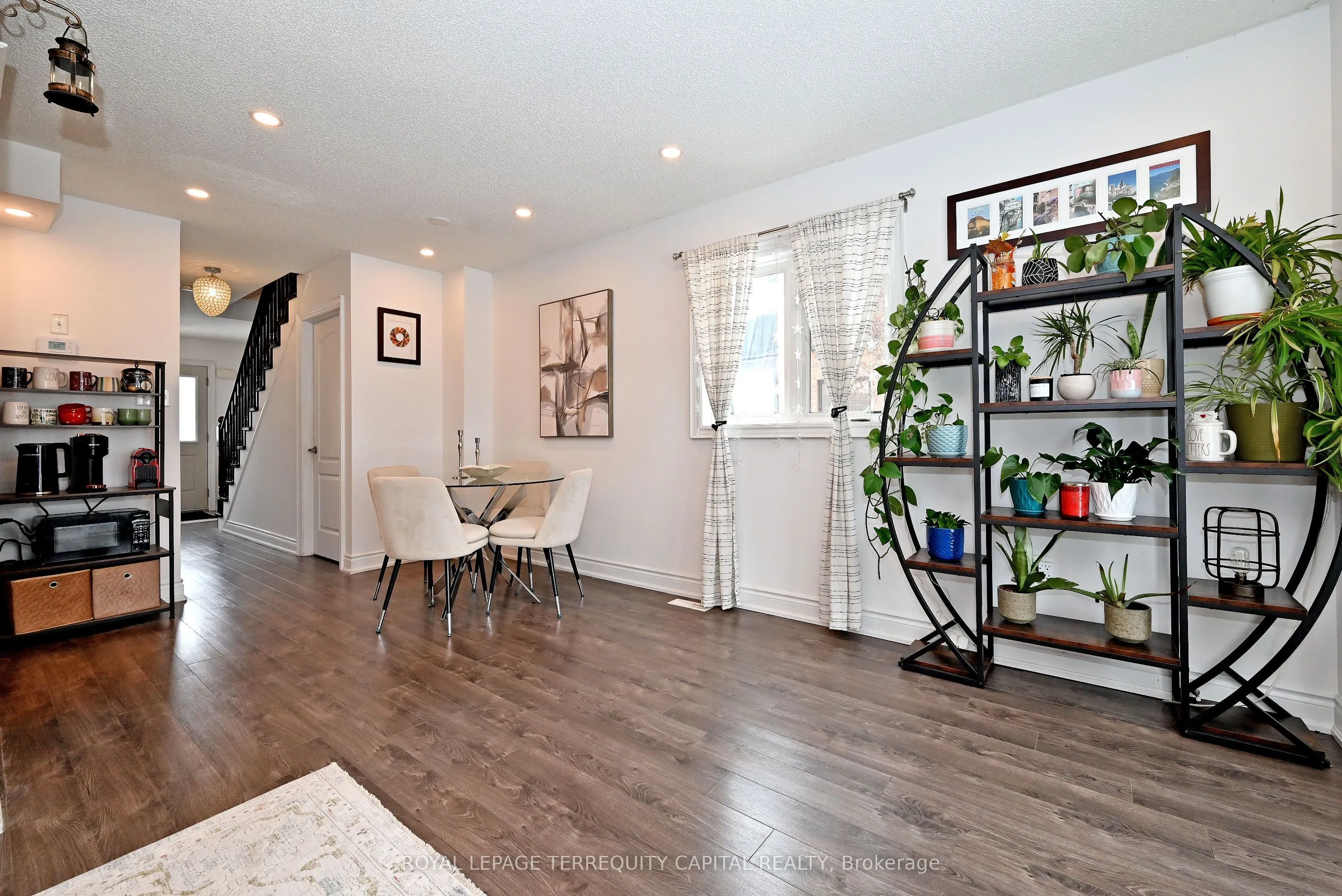31 Madelaine Drive #6