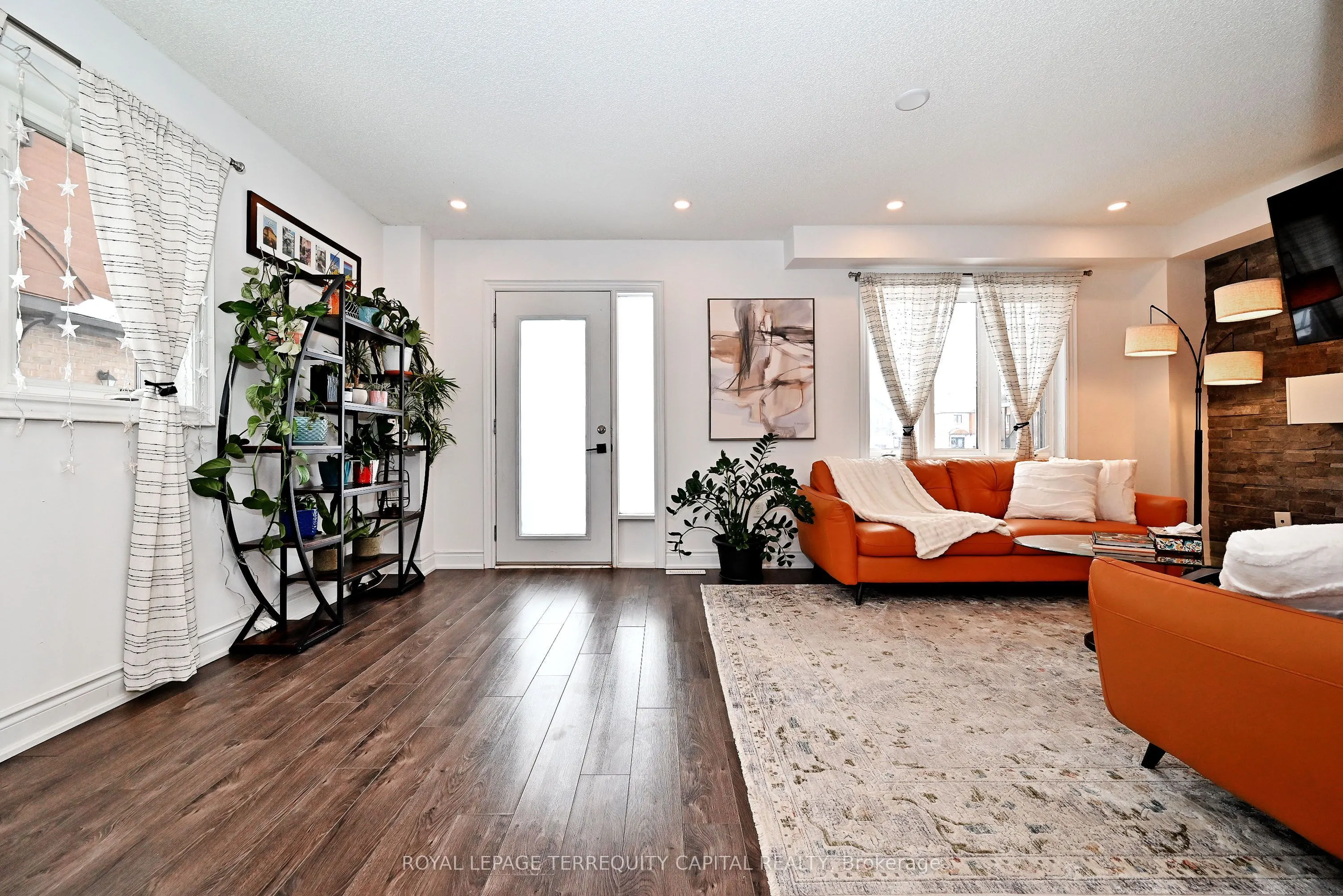 31 Madelaine Drive #6