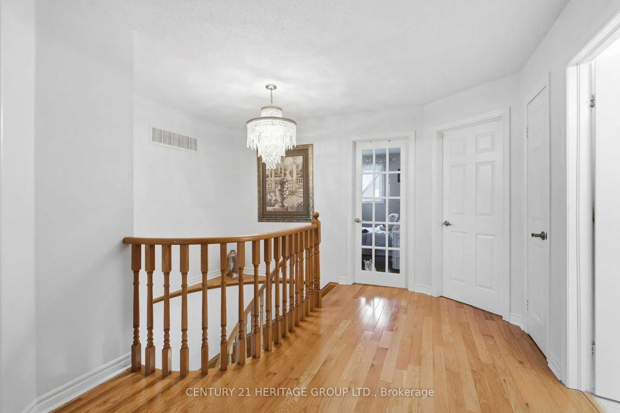 21 Silvercreek Crescent