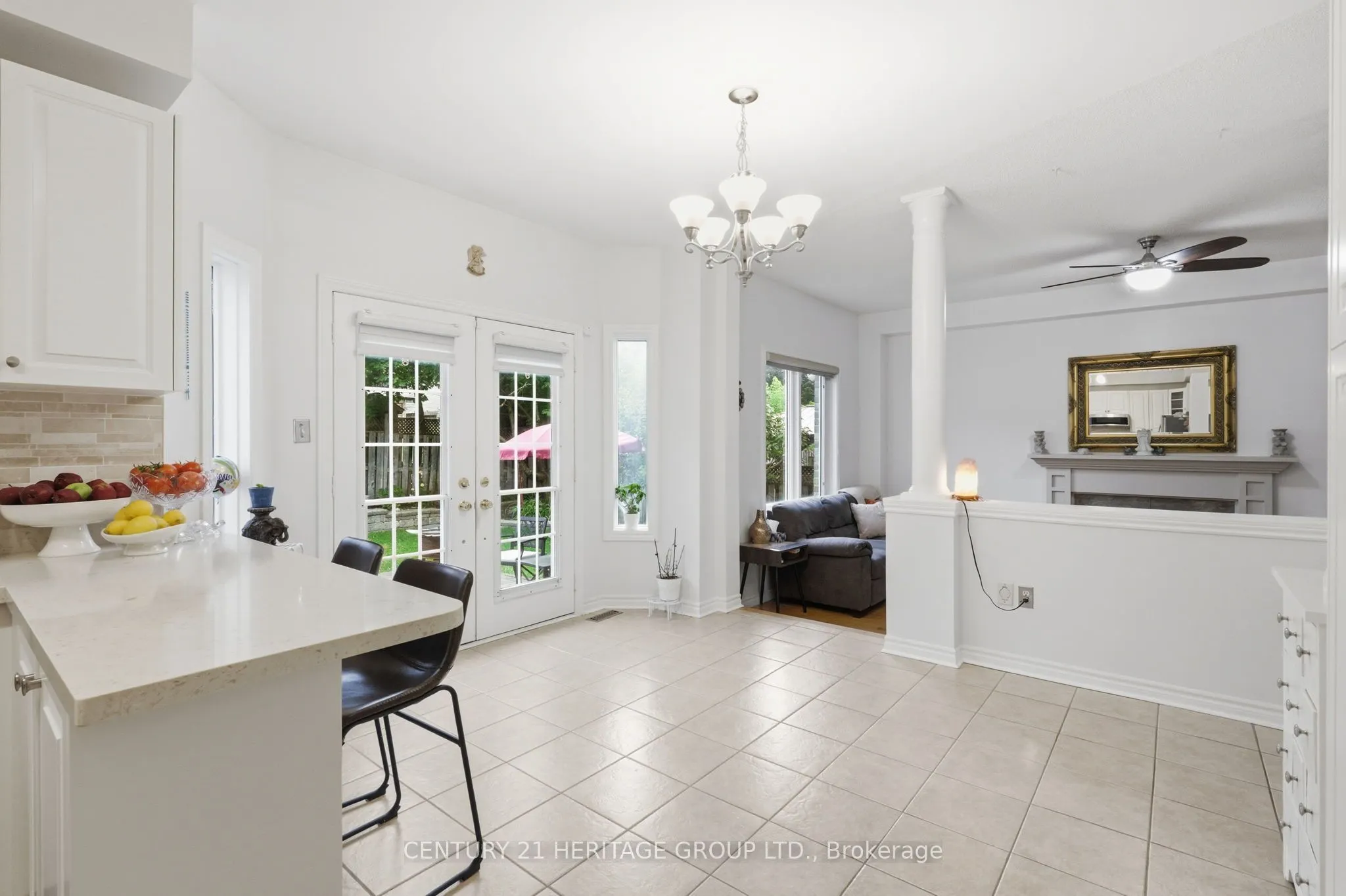 21 Silvercreek Crescent