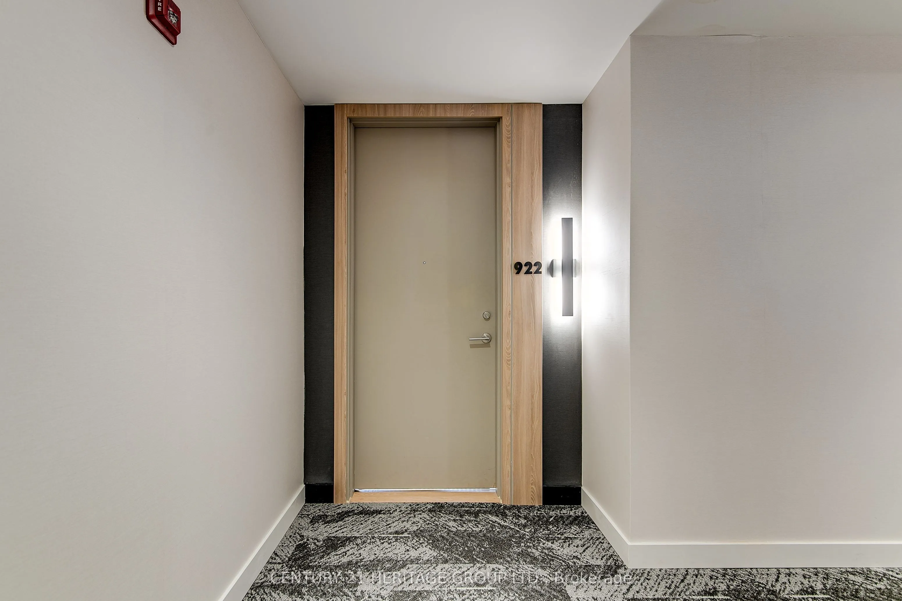 185 Dunlop Street E #922