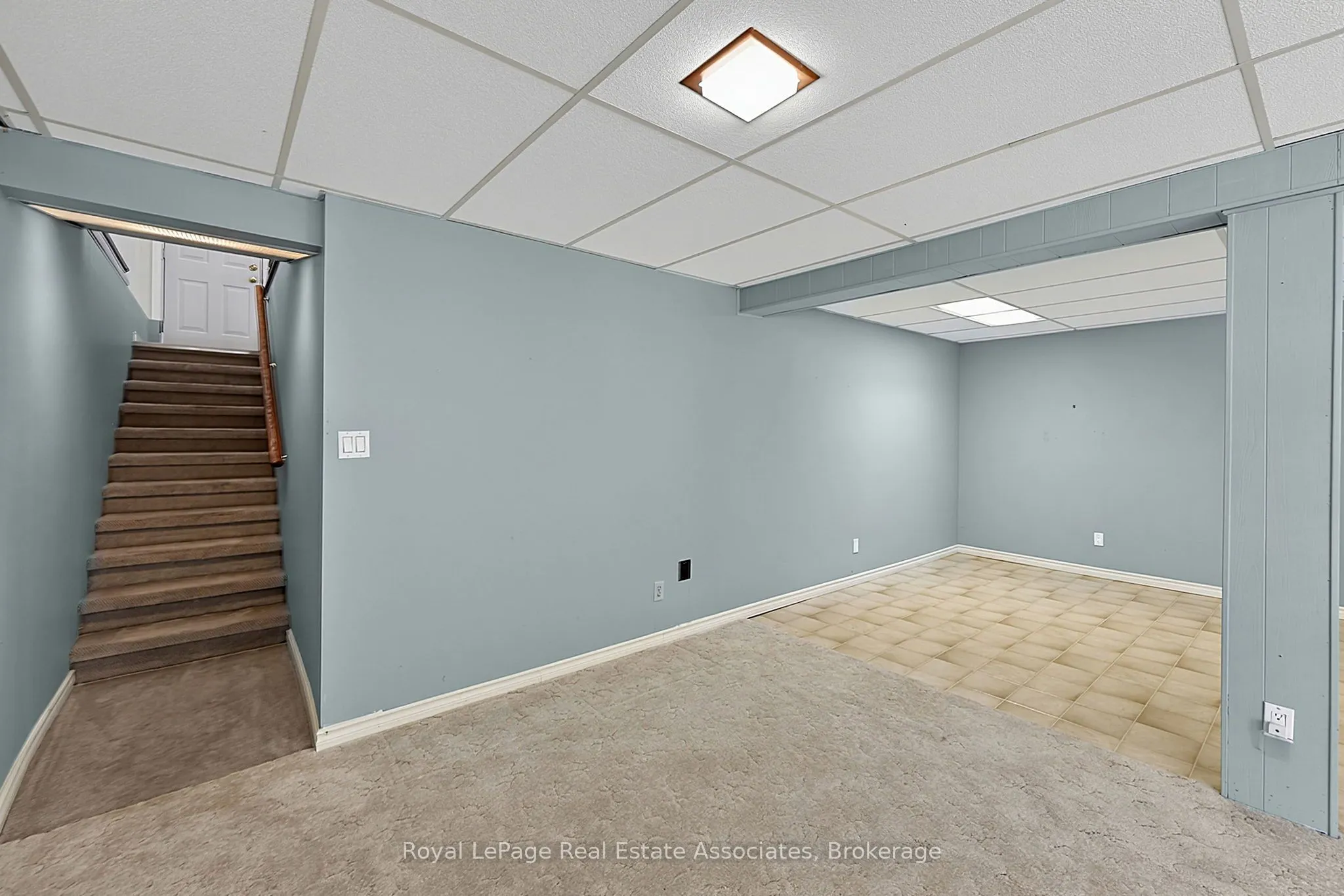 408 Mooney Crescent