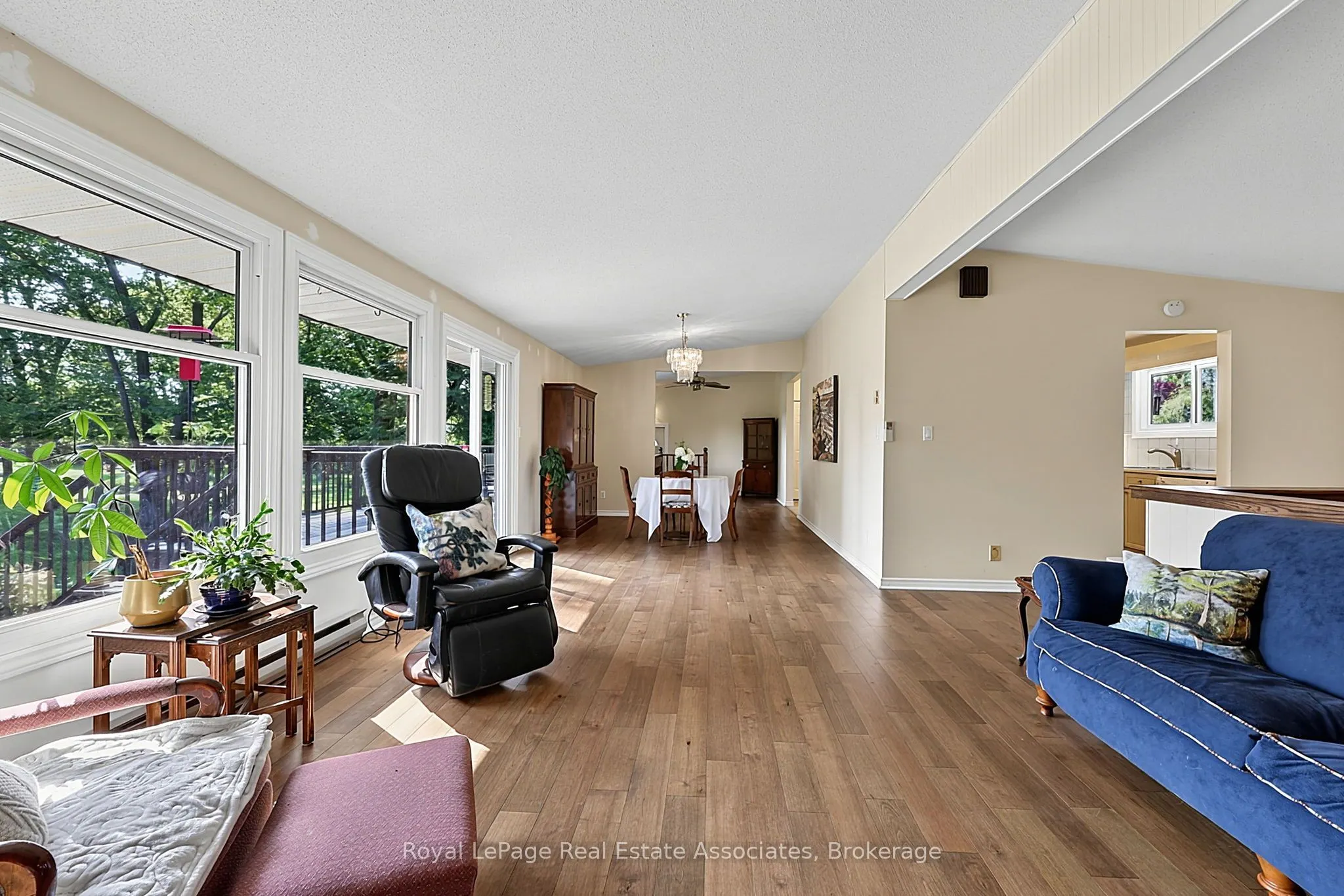 408 Mooney Crescent