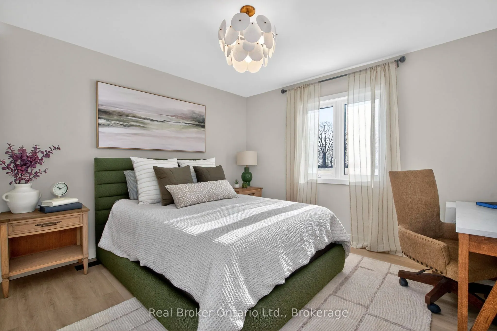 597 Lafontaine Road W