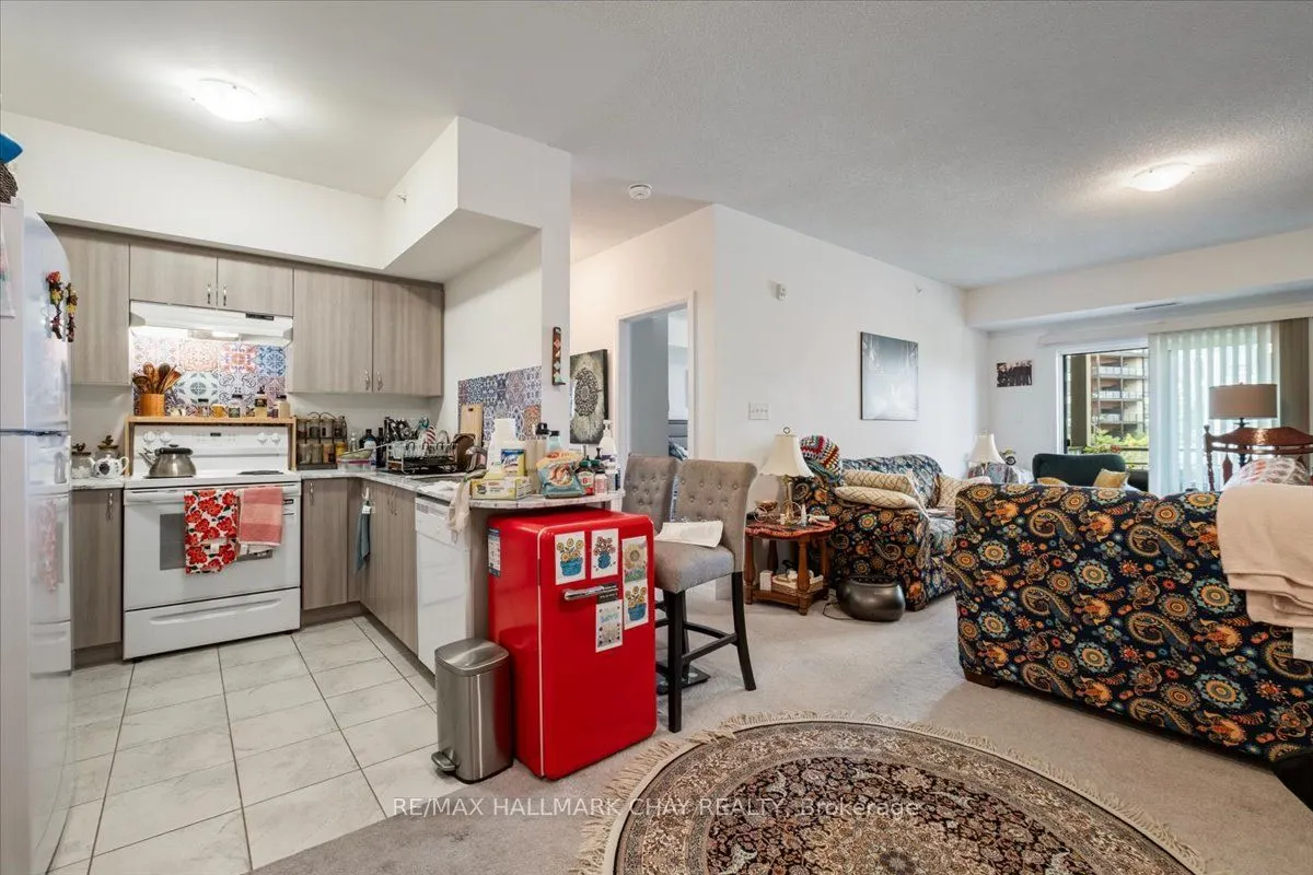 302 Essa Road #203