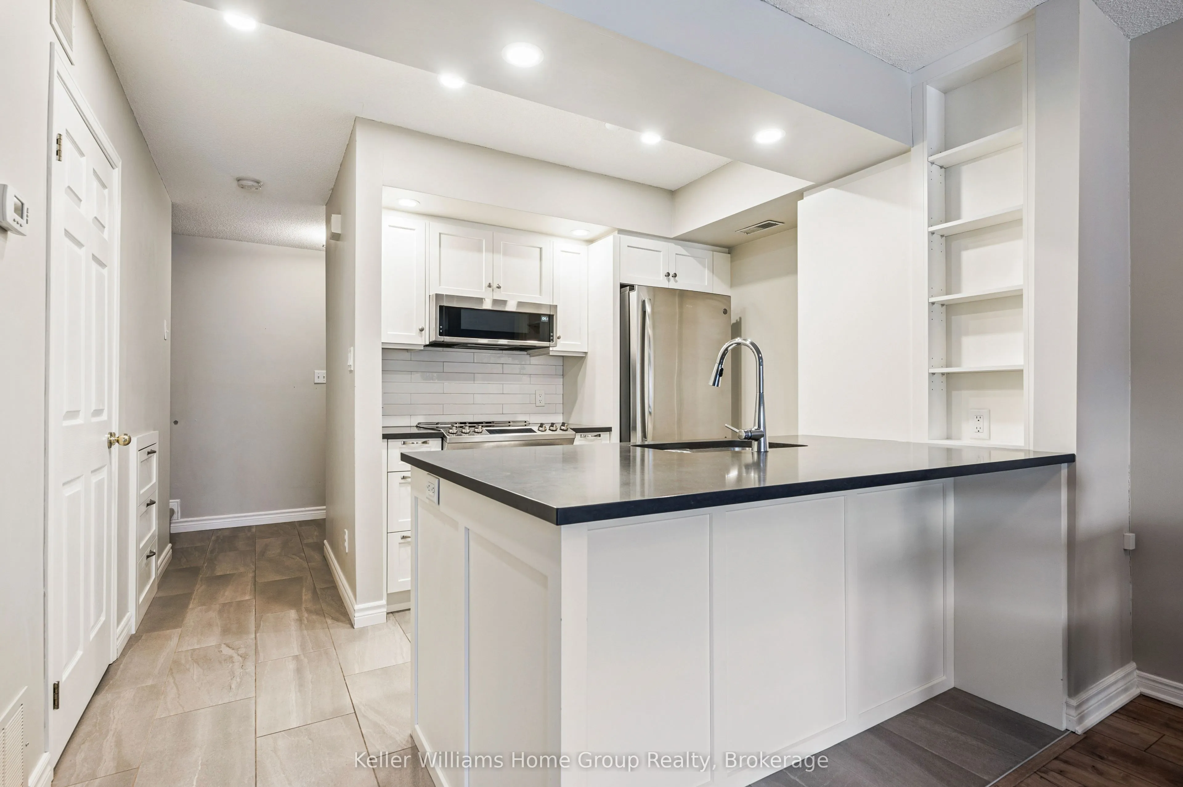 711 Johnston Park Avenue #711