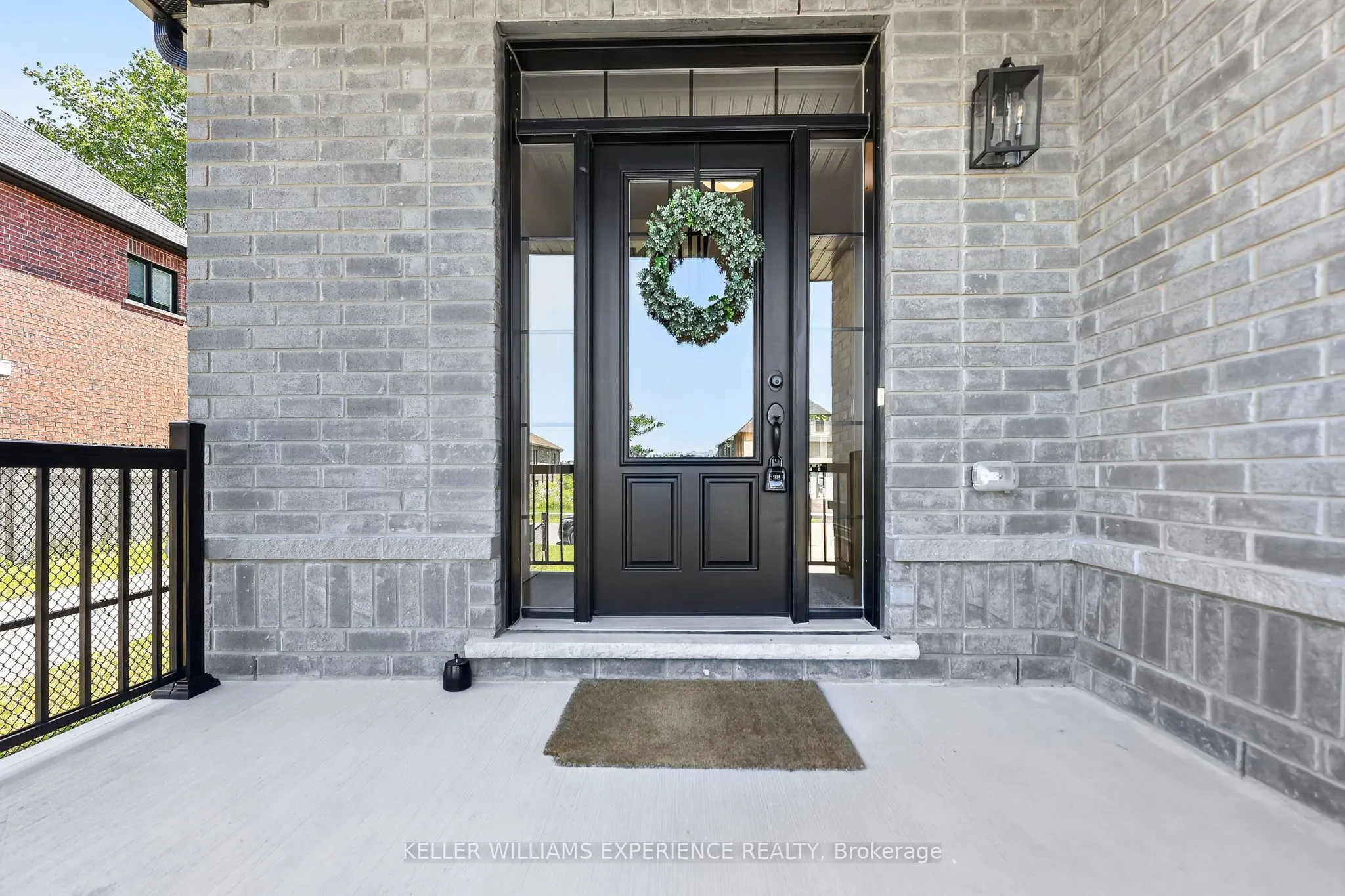 25 Atlantis Drive