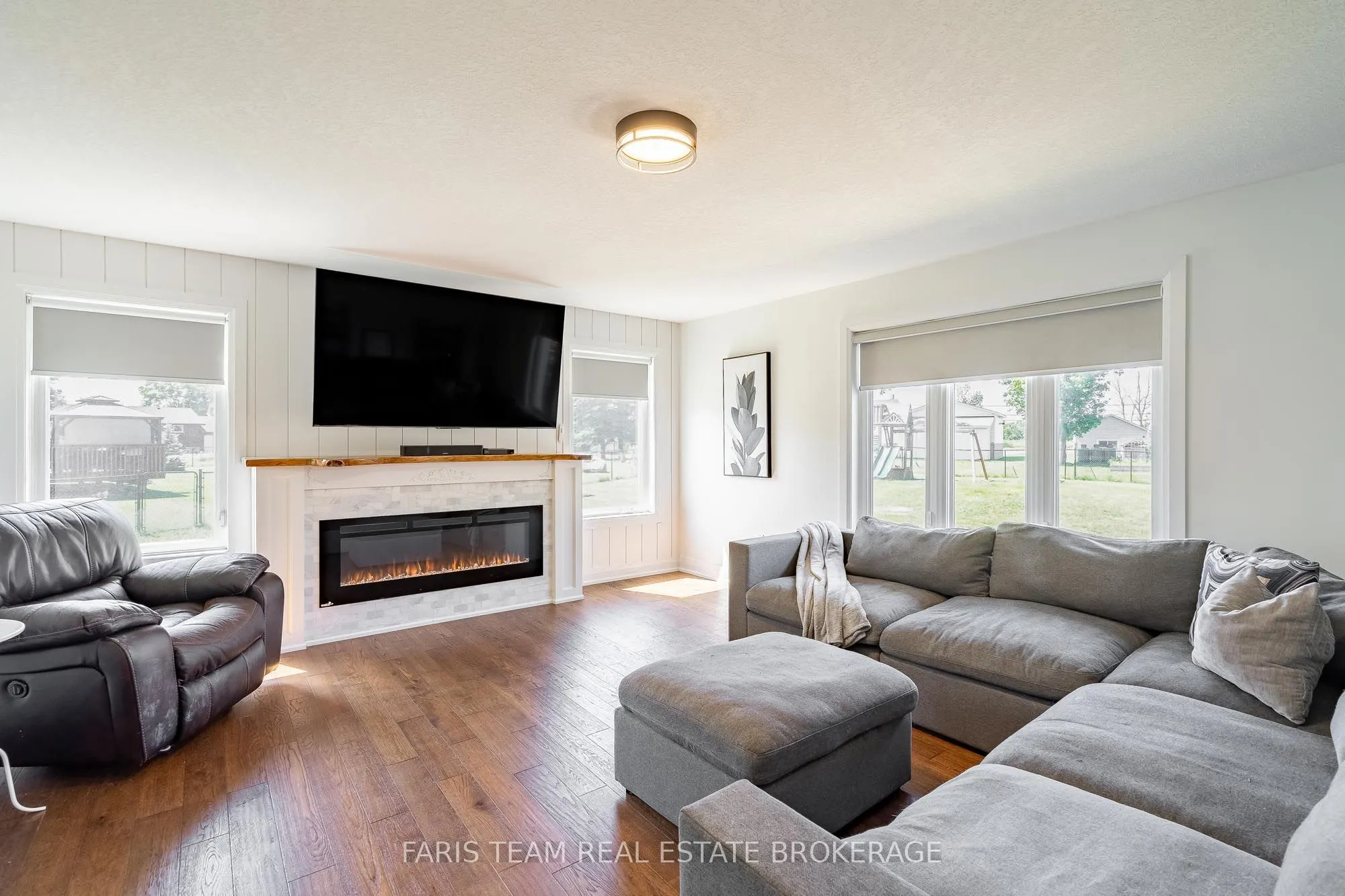 4 Cheslock Crescent
