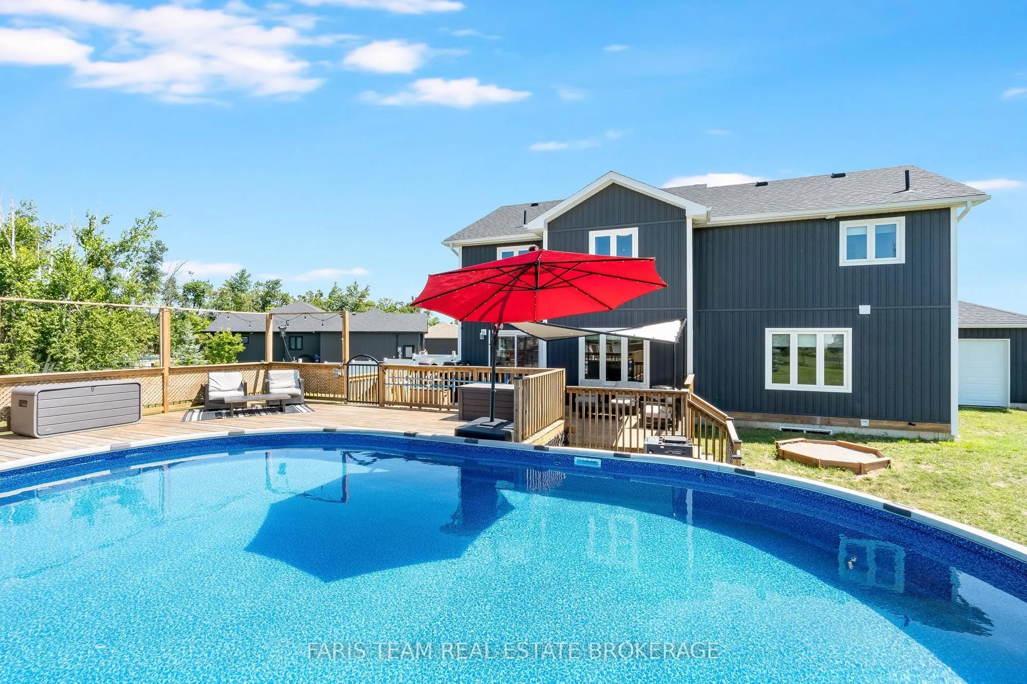 4 Cheslock Crescent