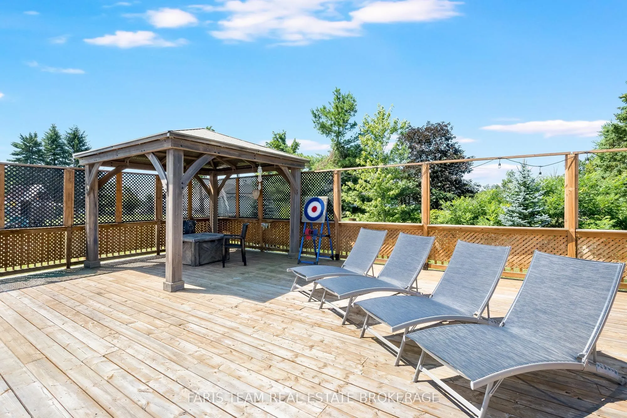 4 Cheslock Crescent