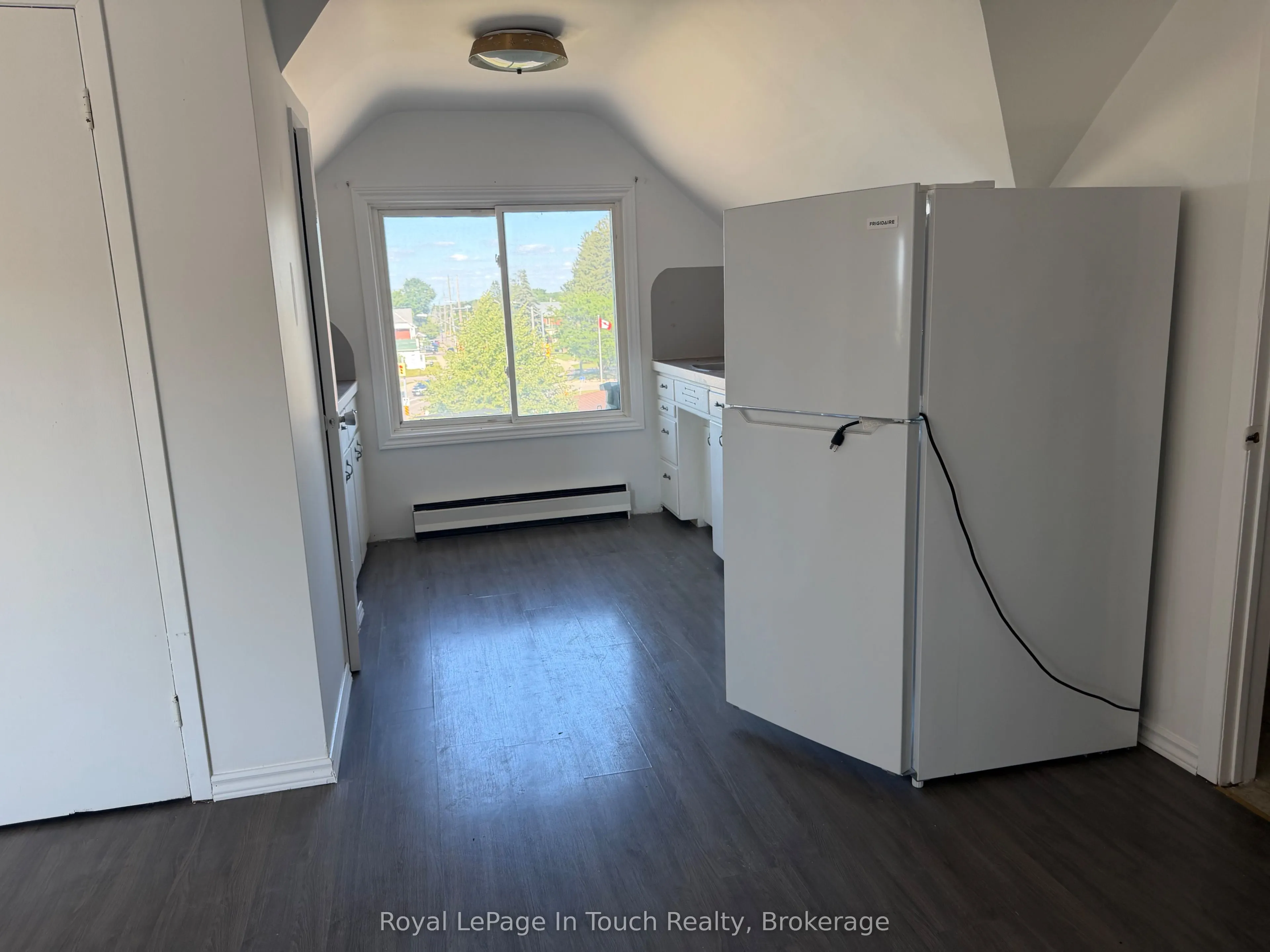 519 Yonge Street