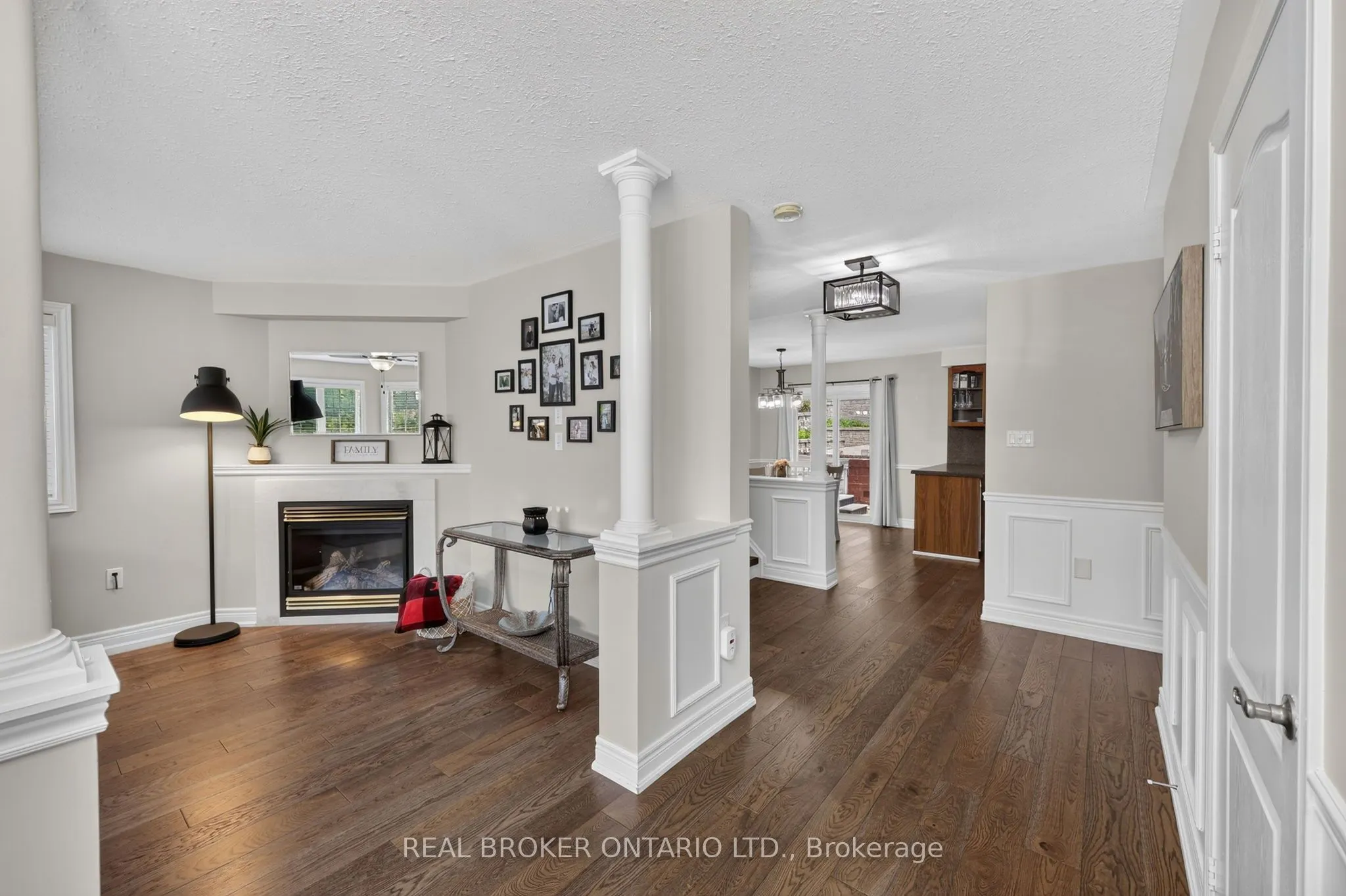 35 Bloom Crescent