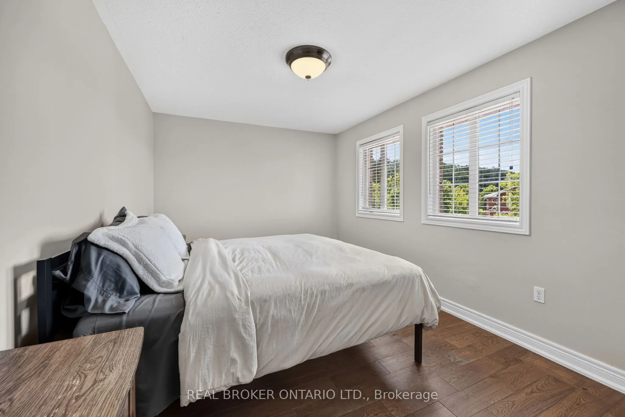35 Bloom Crescent