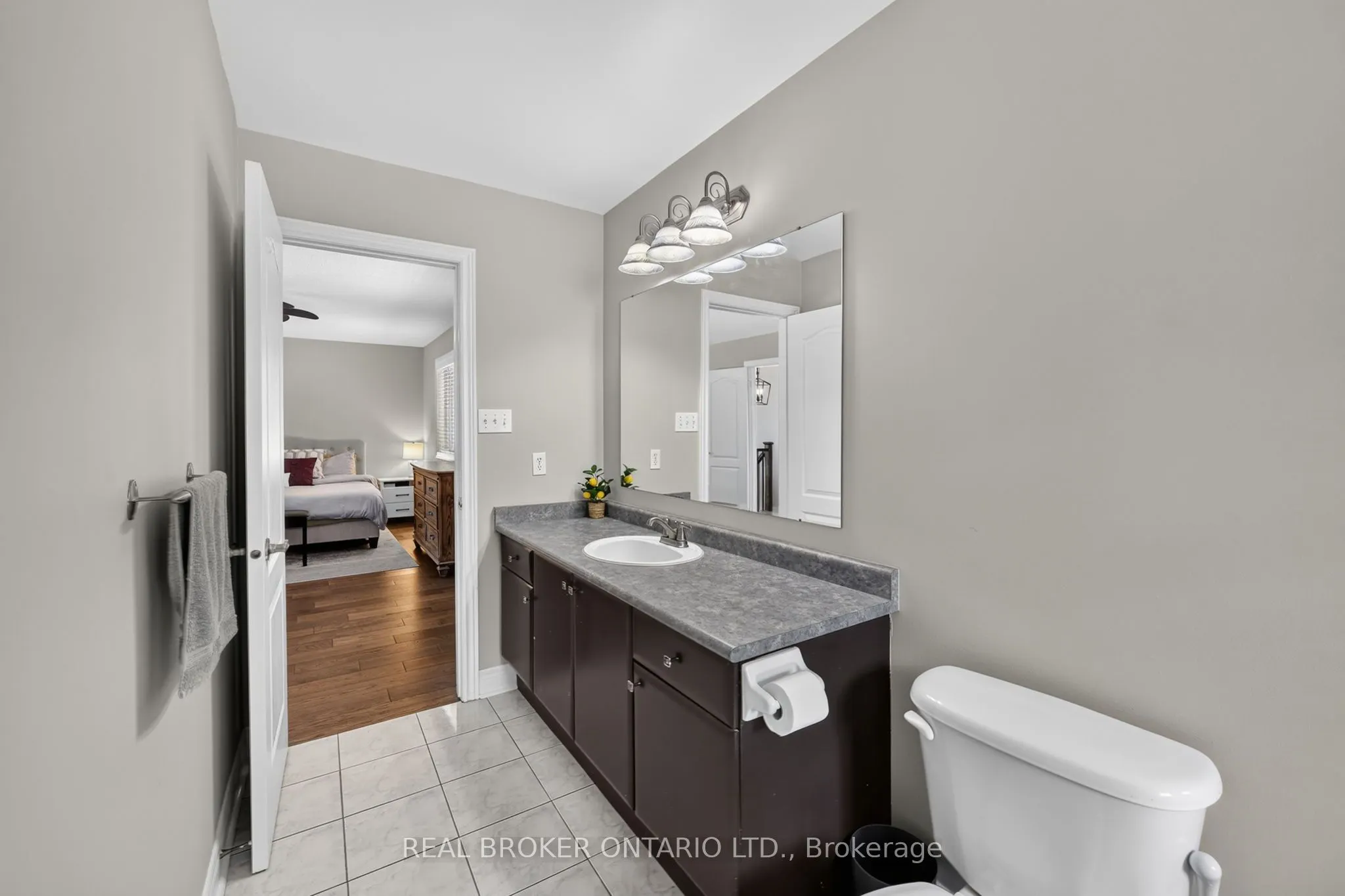 35 Bloom Crescent