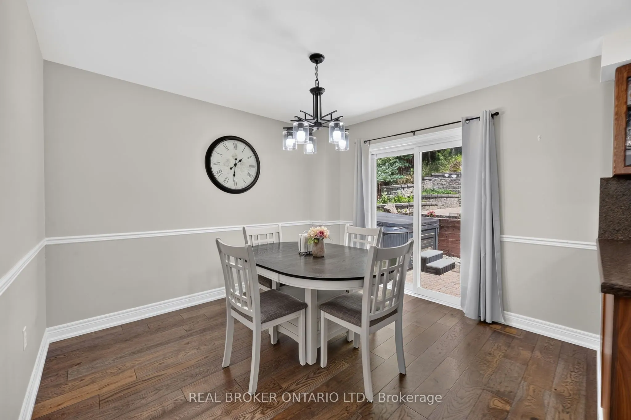 35 Bloom Crescent