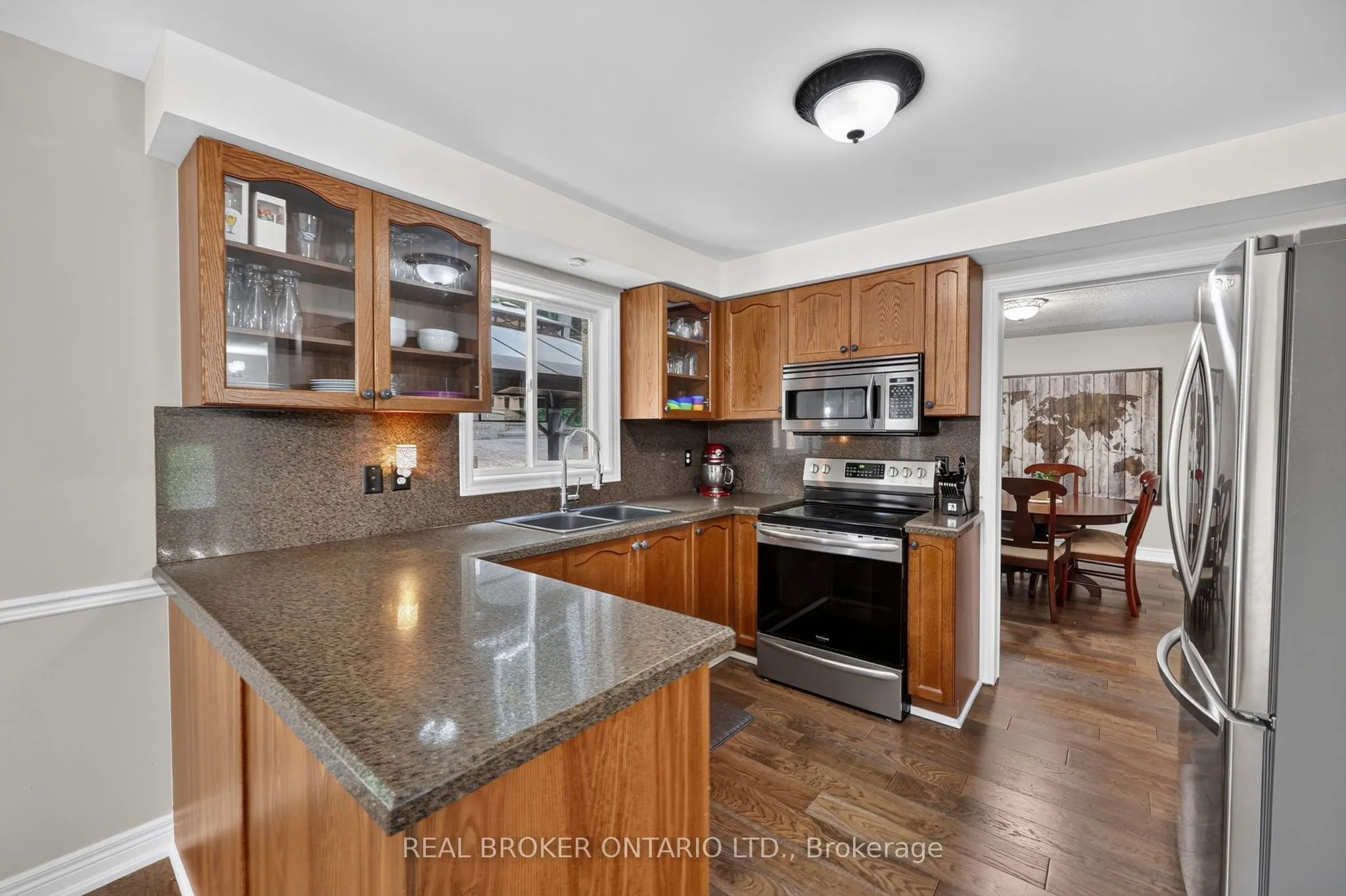 35 Bloom Crescent