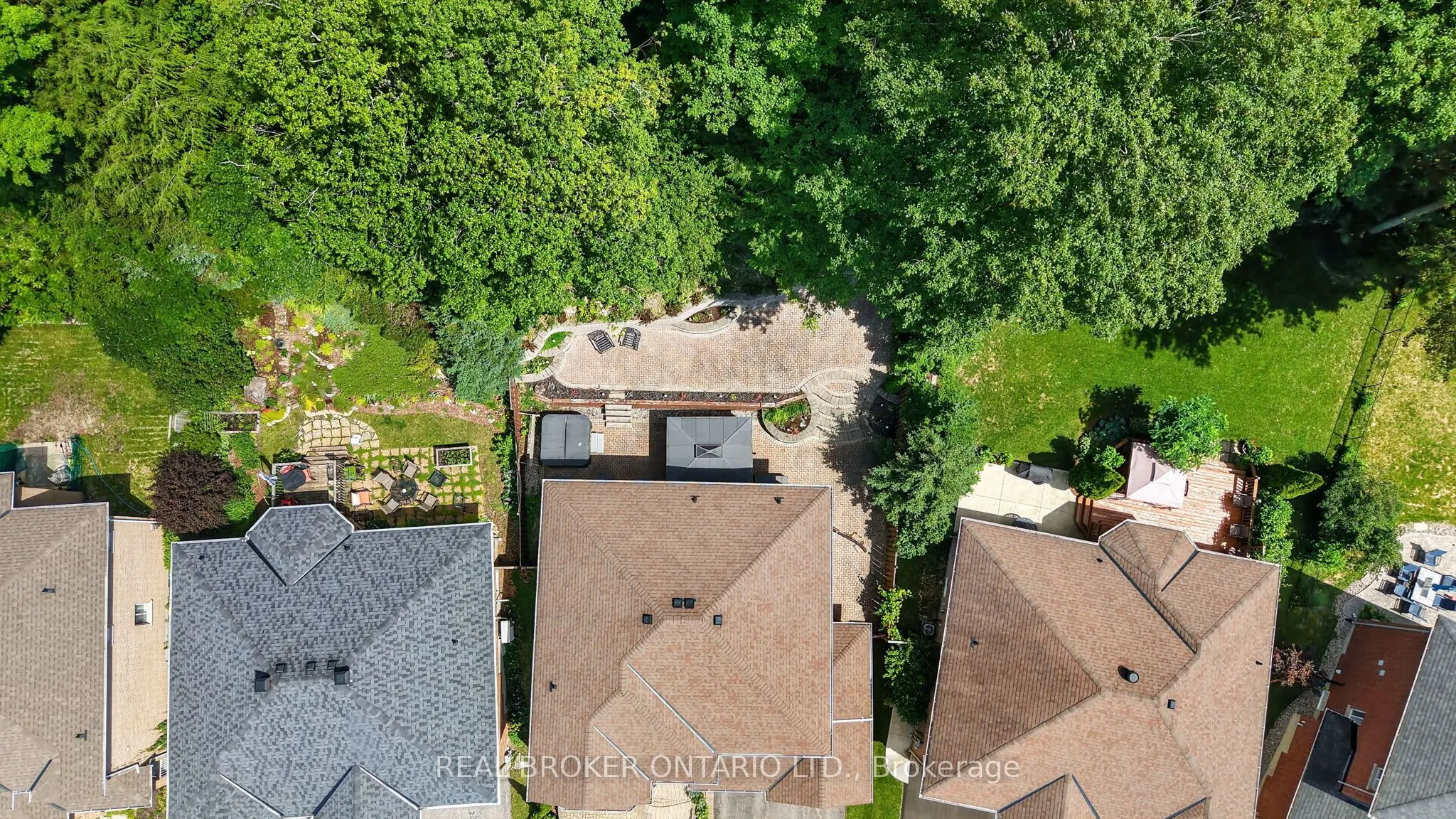 35 Bloom Crescent
