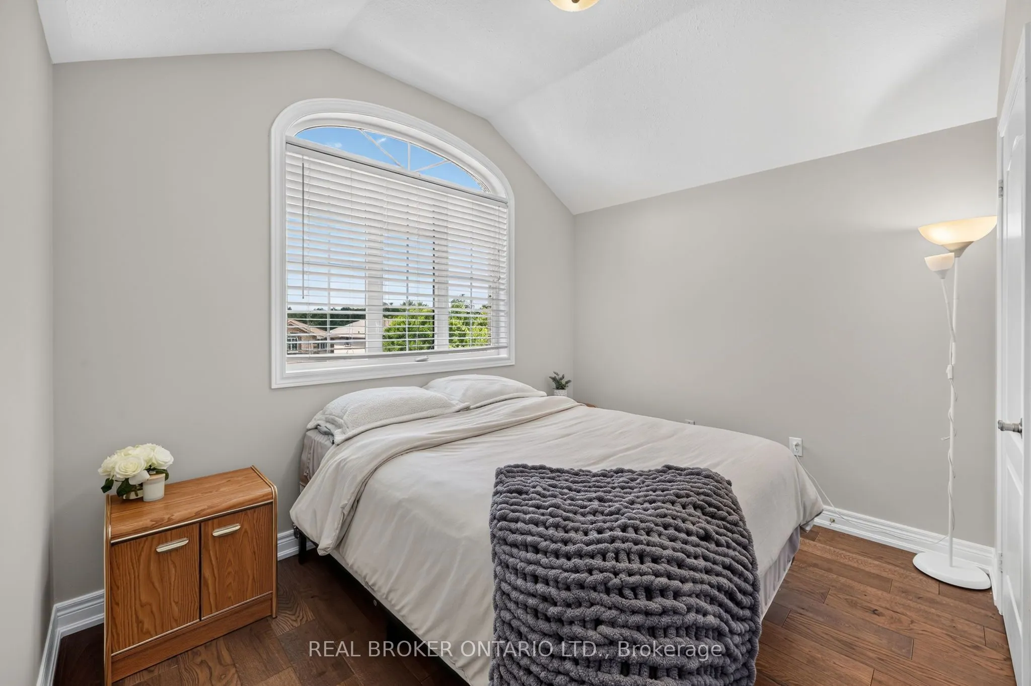 35 Bloom Crescent