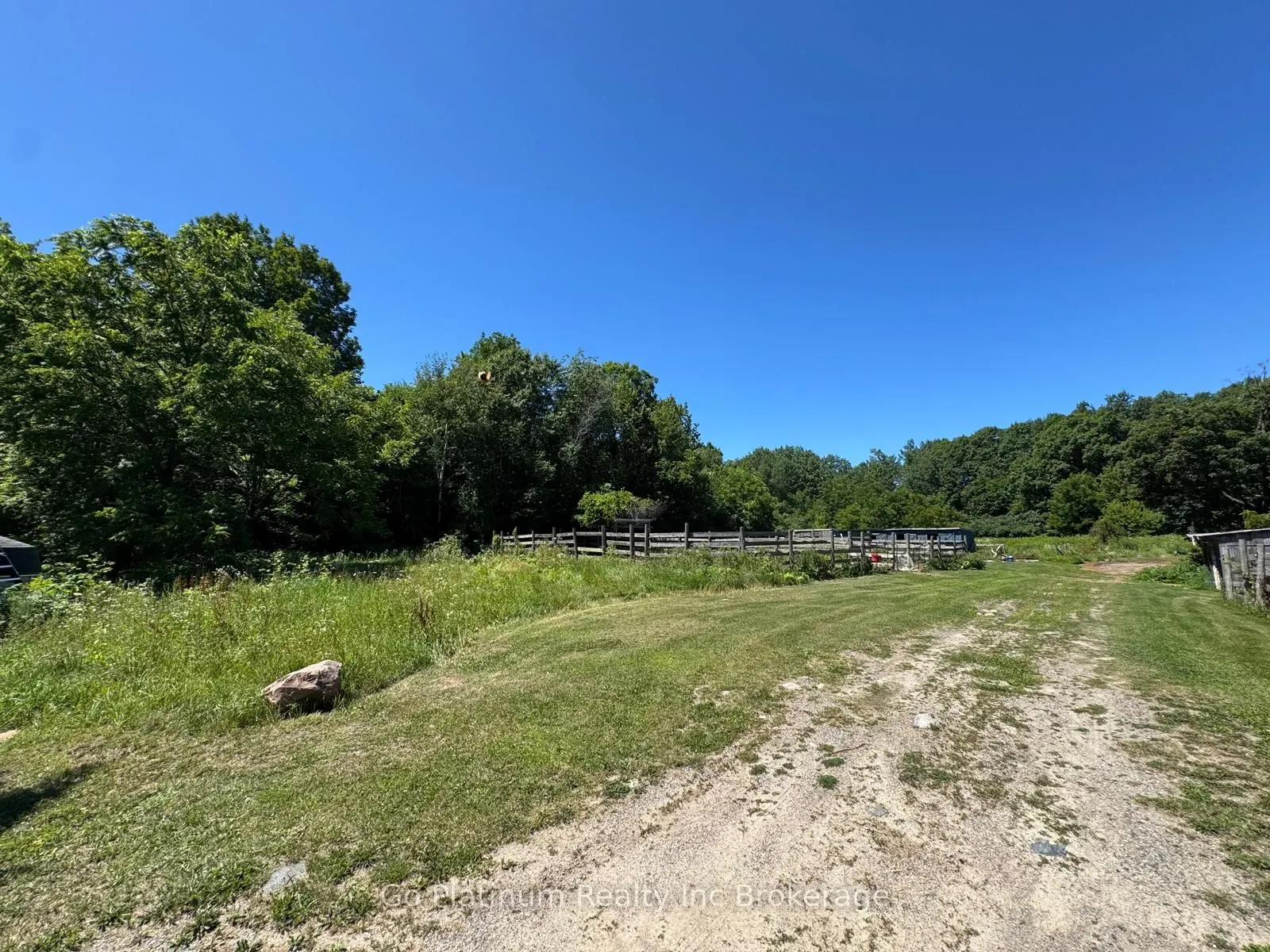 1104 Sandy Bay Road